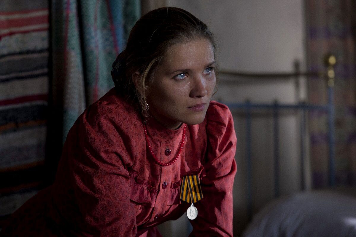 В роли Дарьи в сериале "Тихий дон"