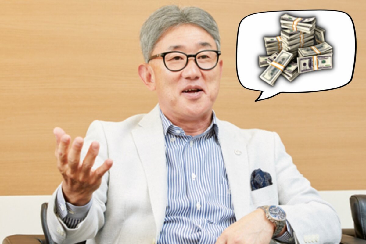 На фото президент Nestle Japan, господин Такаока. 
https://net.keizaikai.co.jp/38124