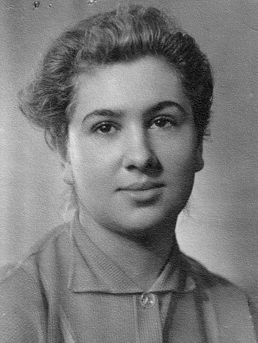 Инна Ульянова в молодости 
