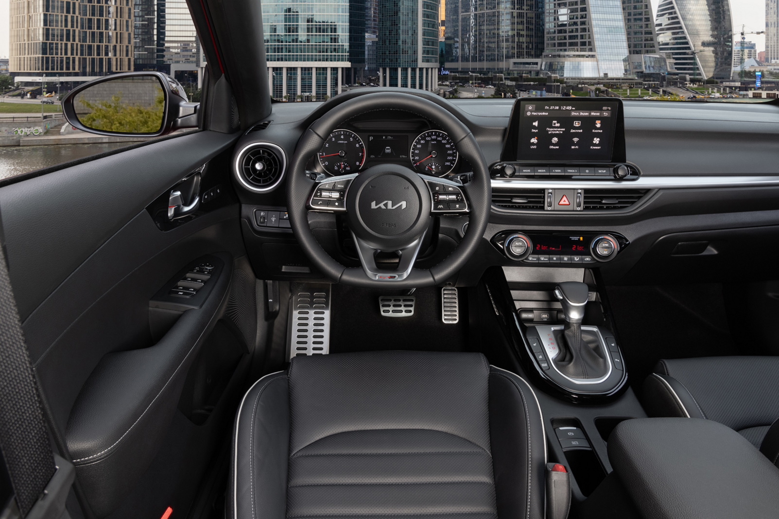 Новый KIA Cerato уже в продаже и почему в России любят седаны2