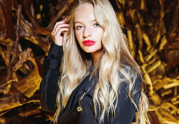 Лиза Пескова