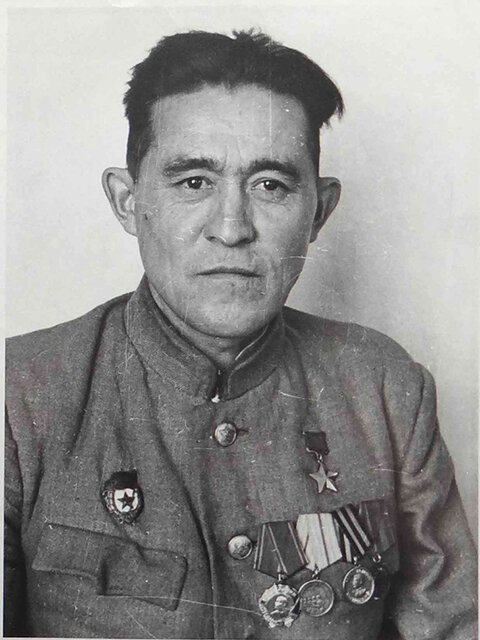 Портрет Героя Советского Союза Г.И. Бердина (из фонда Национального музея Республики Башкортостан)