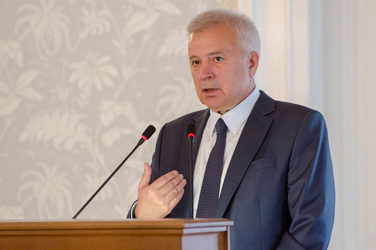 Вагит Алекперов досрочно сложил полномочия президента ПАО «Лукойл» и отказался от полномочий члена совета директоров компании. Фото: «БИЗНЕС Online»
