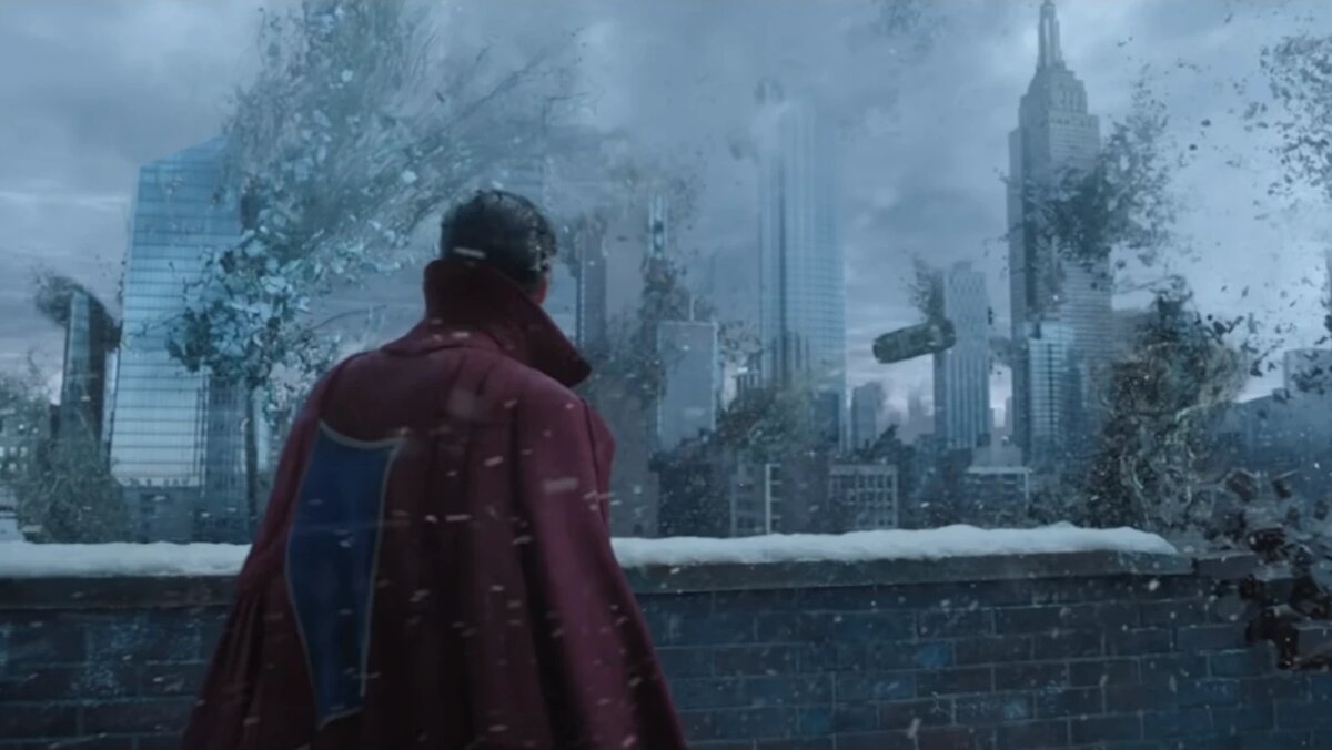 кадры из фильма "Доктор Стрэндж: В мультивселенной безумия"