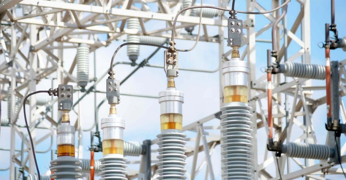 Очистка электрооборудования под напряжением составами STORMPROF