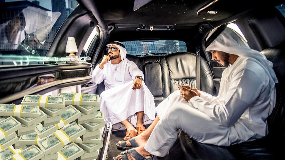 Шейх Дубая. Сауди Шейх Дубай. Майбах шейха ОАЭ. Богач любящий восточную пышность