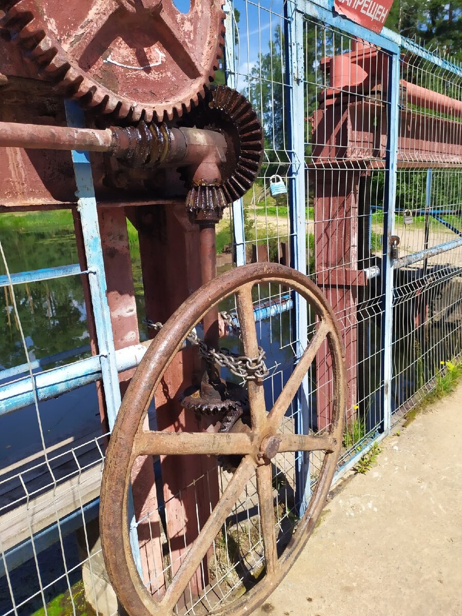 Старая гидроэлектростанция