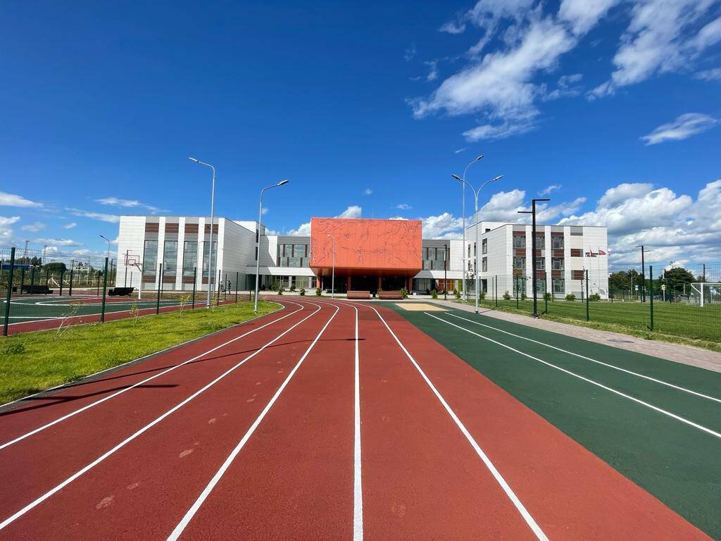 Листайте вправо, чтобы увидеть больше изображений