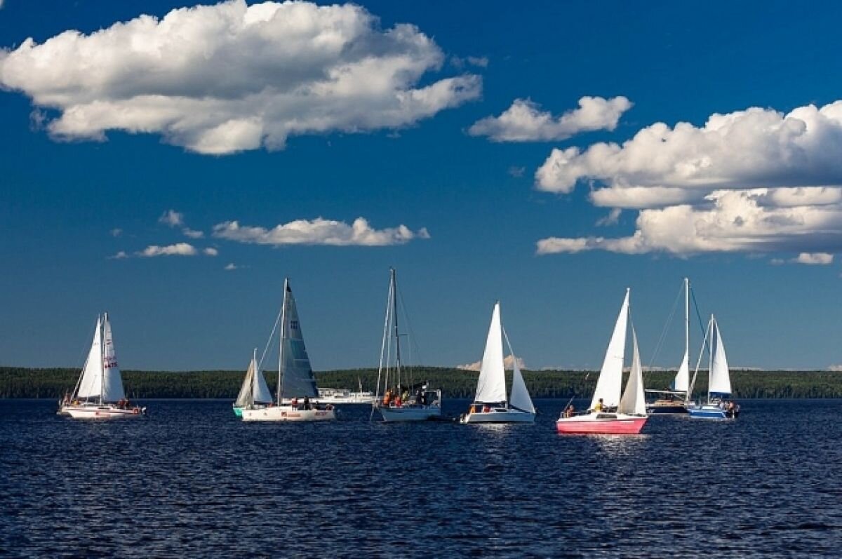    В день города нижегородцы могут бесплатно прокатиться под парусом
