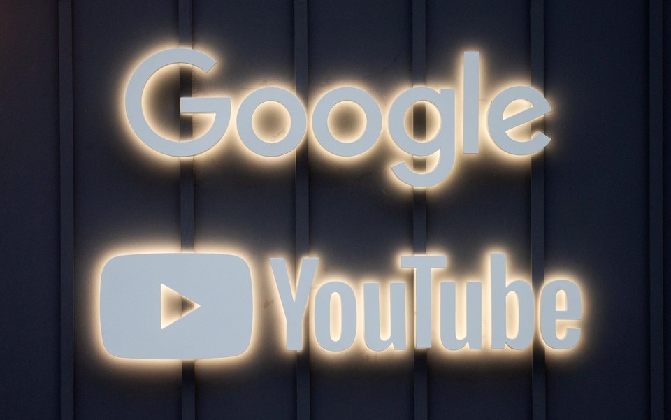     Google объяснил блокировку канала Совета Федерации на YouTube соблюдением законов о санкциях  REUTERS