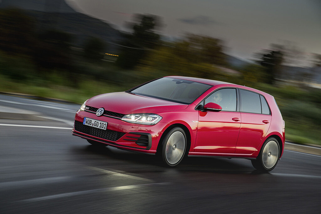 Обновлённый Volkswagen Golf GTI Performance