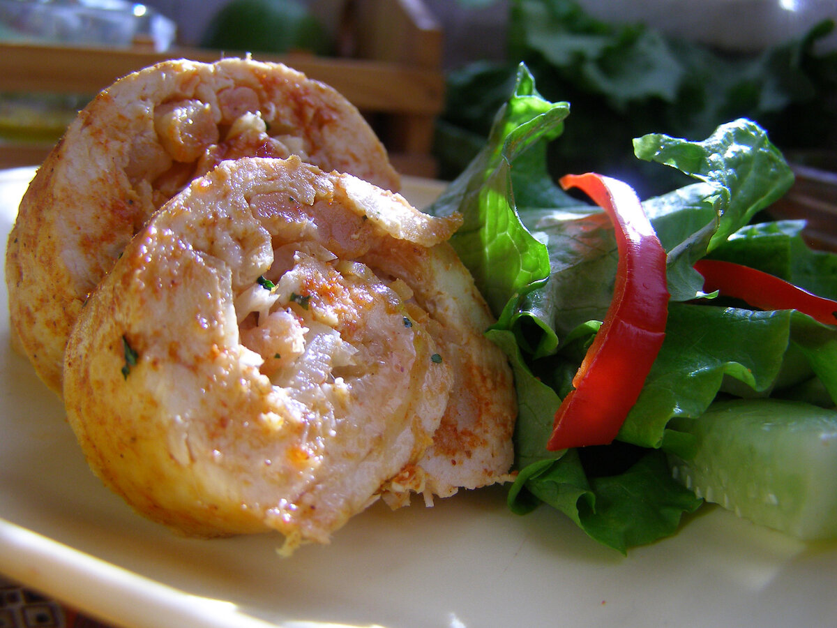 корейская еда морепродукты. салат с креветками и апельсином. креветки , барабуля. куриные креветки. набэ удон креветки.