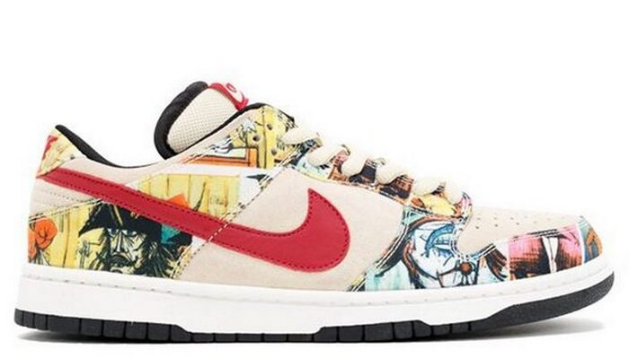 
Кроссовки Nike Dunk Low Pro SB Paris.
