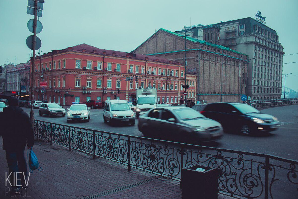 Дорога к отелю "Fairmont.