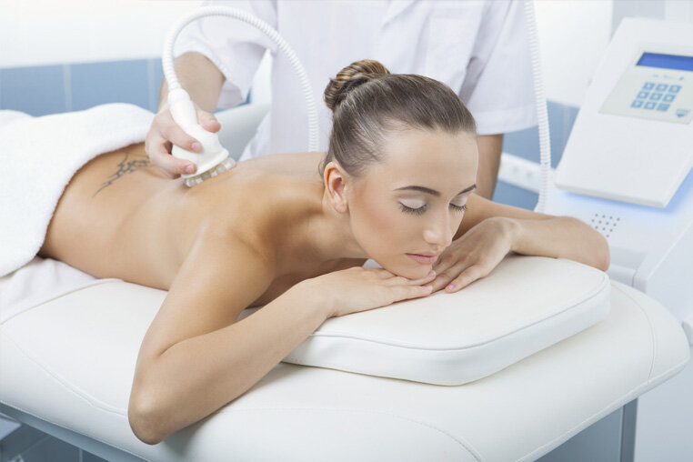 Ультразвуковой массаж назначают в качестве лечебной процедуры при заболеваниях ОДА, периферических нервов, заболеваниях внутренних органов