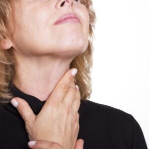 Лечение боли в горле в домашних условиях | Щотижневик АПТЕКА