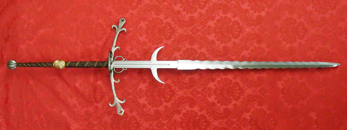 церемониальный меч

