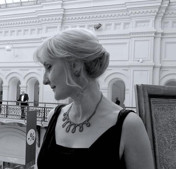 Художница - Елена Утенкова.