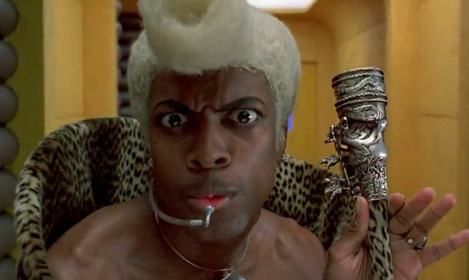 Скриншот сделан из фильма "Пятый элемент"