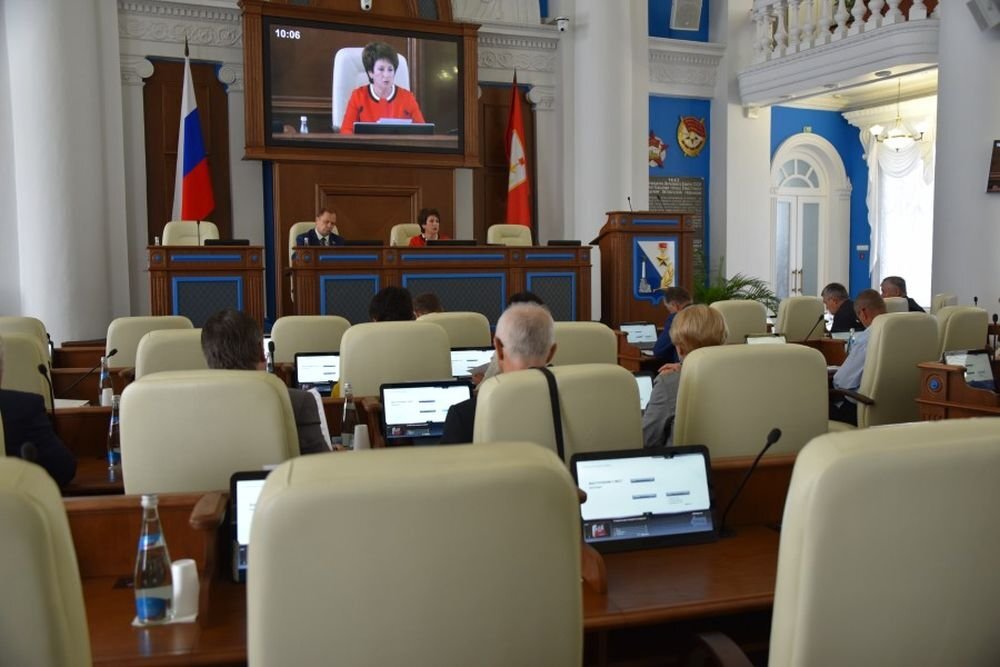 Пленарное заседание заксобрания Севастополя - 2.10.18. Фото: sevzakon.ru 