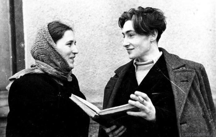  Мололые Тихонов и Мордюкова