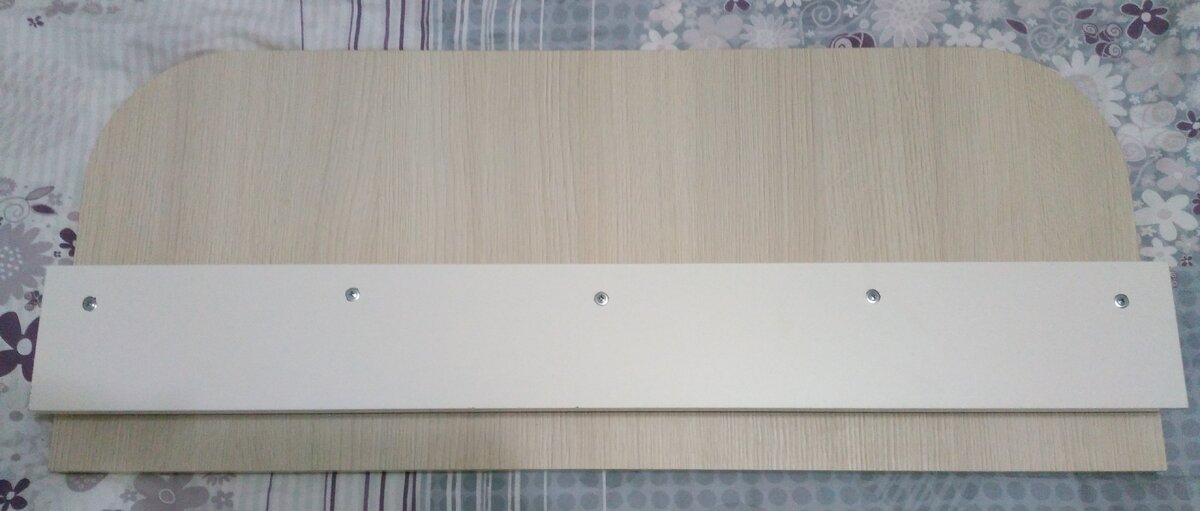 Вид готового бортика для детской кровати