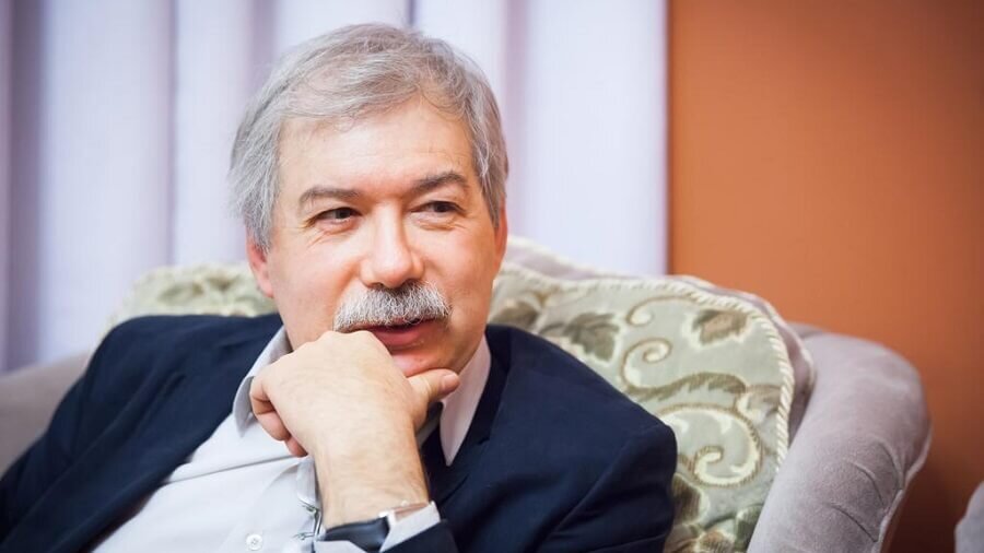 Д.А. Леонтьев. Представитель династии тех самых Леонтьевых. Автор огромного количества научных работ. Разработчик отечественной теории личности.