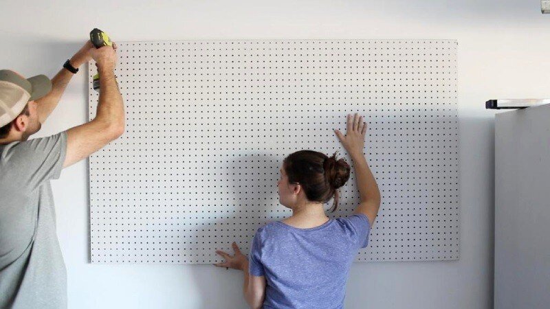 Монтаж перфорированного листа