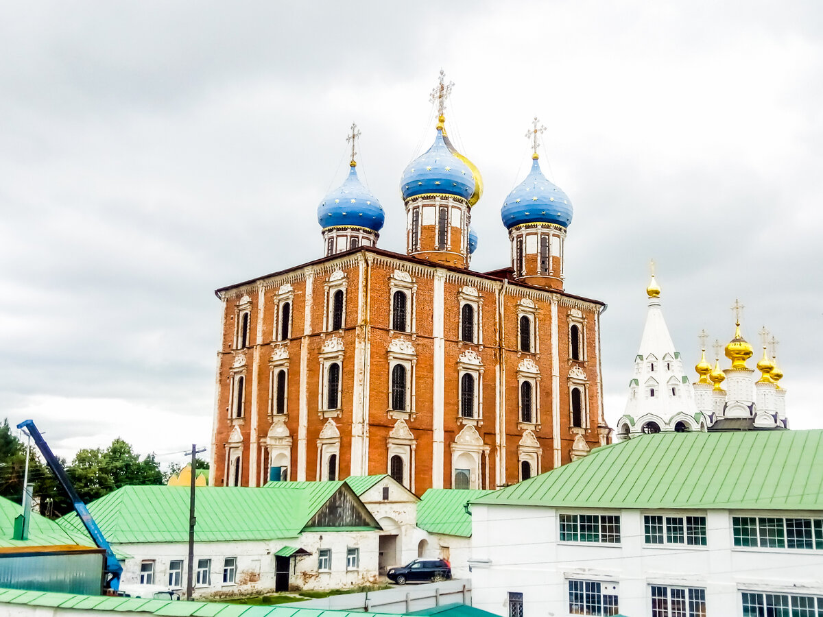 Храмы Рязанского кремля. Православные, величественные и красивые |  Прекрасное рядом | Дзен