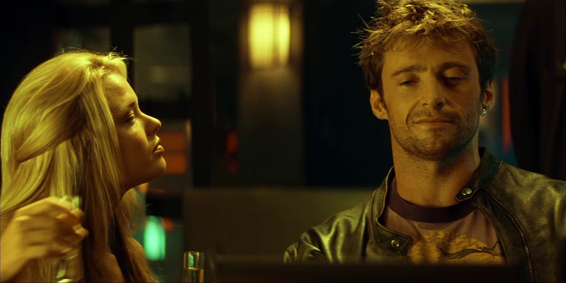 Привет, Хабр!  Представляю вашему вниманию перевод статьи 
"A Technology Freelancer's Guide to Starting a Worker Cooperative " от Tech Co-op Network (North American Technology Worker Cooperatives).



Примечание переводчика
Для многих «кооператив» это что-то про строительство, гаражи или сельское хозяйство. Тем не менее, по этой модели в мире организованы многие компании в разных областях
https://ru.wikipedia.org/wiki/Кооператив

В последнее время я интересуюсь вопросами кооперации в ИТ и считаю, что, при определенных условиях, данная модель имеет существенные преимущества.


А что думаете вы?

насколько данная модель применима в условиях России?
Какие плюсы и минусы?
Есть ли среди нас те, у кого был успешный или не успешный опыт создания ИТ-кооператива

Рекомендовано к прочтению не только фрилансерам, но и всем, кто думает о будущем, и возможных траекториях развития своей карьеры.

Содержание

Зачем создавать производственный кооператив группе фрилансеров?
Что такое производственный кооператив?
Как создать производственный кооператив в сфере IT?
Истории от производственных кооперативов технической сферы

Зачем создавать производственный кооператив группе фрилансеров?
На первый взгляд может показаться, что основание кооператива фрилансеров противоречит самой сути такого рода деятельности. В конце концов, быть независимым, боссом самому себе, свободно странствующем одиноким волком, является, вроде бы, главным мотивом фриланса.
 
Многие из нас, имея опыт как работы по найму, так и в статусе фрилансера, затем, став частью производственного кооператива, открыли для себя, что такая модель объединяет всё лучшее из обоих форматов занятости. Ты всё также пользуешься всеми привилегиями фрилансерства, и остаешься боссом самому себе, но тебе нет необходимости тянуть всё одному. Вот некоторые преимущества, которые открывает фрилансеру членство в производственном кооперативе: 

Наличие поддержки
 В большинстве случаев, фриланс — это “то густо, то пусто”. В кризисные моменты, либо во время отпуска, у тебя есть партнеры по команде, знакомые с клиентом и готовые прийти на выручку — ведь являясь членом кооператива, они обладают таким же авторитетом и уважением, как и Вы.
 Предоставление клиентам сервиса 24/7 в комфортном для себя режиме

Для тех, кто всегда должен быть доступен для заказчика, и быть готовым принять звонок в любое время дня и ночи, есть возможность разделить это бремя. Особенно актуально это становится, когда ты решаешь обзавестись семьей, либо отправиться на учёбу. А так как кооператив — это демократический союз, каждый его участник может взять на себя честную долю ночных обязанностей вместо того, чтобы один или два новобранца всё время тянули эту лямку.
Возможность прокачать дополнительные навыки
 С течением времени, все мы становимся хорошими специалистами в своем деле — возможно, даже слишком. Но изменения в технологиях, либо в индустрии, могут запросто уничтожить нишу, так усердно наработанную в течение многих лет. Являясь частью команды, мы тесно взаимодействуем с коллегами, обладающими отличающимися от наших сильными навыками, тем не менее, близким к ним. И в этом случае естественный взаимный обмен экспертизой обогащает каждого. Формат производственного кооператива, будучи долевым по своей сути, поощряет обмен навыками между профессионалами, которые в традиционной компании могли бы видеть друг в друге конкурентов.
Эффект экономии на масштабах в накладных и административных расходах

Объединение усилий позволяет снизить накладные расходы за счет агрегирования покупательской способности при аренде офисных помещений, покупке информационных систем, бухгалтерских и юридических услуг, и других производственных нужд. В независимости от формата вашего кооператива, он автоматически становится “объединением покупателей” (другими словами, клубом “не-нужно-платить-за-всё-одному”, ведь многими объектами и системами можно пользоваться совместно, а также может выясниться, что ваши новые коллеги обладают навыками в тех сферах услуг, которые вы ранее отдавали на аутсорсинг).
Возможность брать масштабные проекты клиентов
Приходилось ли Вам отказываться от работы по причине того, что задачи клиента превосходили Ваши возможности? Или сожалеть о том, что взялся за работу, которая по факту оказалась немного выше Ваших способностей? Являясь членом кооператива, Ваши бизнес-возможности значительно расширяются, ведь тогда не придется справляться со всем объемом в одиночку. В то же самое время, у Вас могут быть установлены гибкие договоренности с другими членами кооператива, без требований “всё, либо ничего”, как обычно принято при работе по найму; Например, в кооперативе его членам может быть позволено продолжать вести собственные проекты с уже существующими заказчиками (или даже с новыми), при условии, что они также занимаются поиском новых масштабных проектов и обязаны принимать участие в их реализации.
Доступность большего объема и разнообразия работ, покрытия большего количества ниш
Кооператив из пяти человек может делать в пять раз больше больше работы, чем одиночка, но возросший объем также даёт новые перспективы на рынке и большее количество клиентов. Просто за счёт того, что вы становитесь более заметны на рынке, вам открываются возможности более высокого порядка, при этом больше “мозгов” подключается к анализу и решениям, относительно того, как эти возможности использовать
Поддержка коллег-профессионалов
Даже самые сложные ситуации намного легче разрешать, если к этому подключить несколько «голов», с разным вИдением решения проблемы. Ежедневная взаимопомощь и дух солидарности делают даже самую утомительную работу менее напряженной, и в таких условиях удовлетворенность от работы в целом повышается.
Больше, чем просто сумма участников.
Эффективность отдельных членов команд может расти арифметически, при этом эффективность команды растёт геометрически. Каждый новый сотрудник приносит в группу дополнительную межличностную динамику, больше возможностей для рождения свежих идей и новых взглядов. И команда, чаще всего, принимает более качественные и взвешенные решения, чем каждый ее член по отдельности.

Что же такое производственный кооператив?

До того, как мы перейдем к подробному описанию того, как основать кооператив, нам важно прояснить основные термины. В сегодняшней бизнес-реальности формат кооператива относительно мало распространен, поэтому Вам могут быть не знакомы некоторые понятия и структуры. Давайте же с ними разберемся!
Кооператив представляет из себя формат организации бизнеса, которым владеют и управляют его участники, призванный обслуживать их интересы. В отличие от большинства форматов бизнеса, в которых прибыль распределяется соответственно доли инвестиций собственников, в кооперативе вознаграждение распределяется на основании того, как они использовали кооператив. И в отличие от других форматов бизнеса, где собственники имеют право голоса на основании того, сколько они инвестировали, кооператив управляется на демократических началах, где каждый член имеет один голос, вне зависимости от размера инвестиций.

Существуют 3 основных типа кооперативов. Возможно, Вам знакомо понятие кооператив производителей — большинство из них являются крупными сельскохозяйственными кооперативами, такими как Organic Valley, Sunkist и Ocean Spray, в которых независимые производители объединяются, чтобы коллективно обрабатывать, продавать или распространять свою продукцию. Работа кооператива в этом случае — обрабатывать, продавать или распространять продукцию его членов, и вся прибыль, которую он получает, возвращается (как дивиденды, пропорциональные закупкам) производителям пропорционально тому, как они использовали кооператив.
Производители-участники кооператива обычно выбирают Совет Директоров, который управляет этим предприятием и нанимает сотрудников, которые в нем работают.
Возможно, вам также известны потребительские кооперативы — ритейлеры, такие как продовольственные кооперативы или REI, кредитные союзы или жилищные кооперативы, где члены являются потребителями товаров или услуг, которые кооператив предоставляет. Работа кооператива здесь состоит в том, чтобы закупать высококачественные товары или услуги и продавать их потребителям по низкой цене. Прибыль возвращается участникам кооператива в качестве дивидендов (пропорционально объему закупок), и они выбирают Совет Директоров, управляющий этим объединением.
Но цель этого руководства — познакомить Вас с производственными кооперативами, представляющими из себя предприятия, которыми владеют и управляют люди, в них работающие. Сотрудники в этих предприятиях являются собственниками и получают прибыль согласно тому, в каком объеме они работали на кооператив. Они сами его контролируют, возможно, путём избрания Совета Директоров, который определяет политику и нанимает менеджеров для организации работы. Иерархическая структура, принятая в прежде описанных типах кооперативов, скорее характерна для производственных кооперативов среднего и большого размера. Маленькие кооперативы обычно управляются/работают коллегиально.
Коллектив — это группа людей, принимающих решения, практикуя прямую демократию. Вместо использования представительной демократии путем избрания Совета Директоров для принятия решений и контроля их выполнения, коллектив просто встречается и принимает решения совместно. При коллективном управлении решения принимаются большинством голосов, либо консенсусом, или другим способом. Обычно при такой системе практически отсутствует иерархия. Как большинство коллективов не являются производственными кооперативами (потому что они не занимаются управлением бизнеса и не владеют им), так и множество кооперативов не управляются коллективно (потому что они осуществляют контроль через представителей, а не напрямую). Тем не менее, большое количество производственных кооперативов небольшого размера используют формат коллективного управления. Кооператив — это форма собственности и управления. Коллективное управление — форма менеджмента.
Является производственный кооператив коммерческим, некоммерческим или неприбыльным? Эти определения могут по-разному толковаться, что может вносить путаницу, и является одной из причин почему мы используем слово “избыток” вместо “прибыль” для сектора производственных кооперативов. Это, безусловно, является правдой, что производственные кооперативы стремятся вести “здоровый” бизнес, что означает получать прибыль, оплачивать все расходы и еще и иметь остаток после этого (избыточный капитал). Но коммерческой организацией обычно называют предприятие, которым владеют один или несколько инвесторов, целью которого является получение прибыли от инвестиций (для собственников). Если получение прибыли означает зарабатывание дополнительных денег, вознаграждения для владельцев (которые не работают на предприятии), тогда кооператив прибыль не получает, ведь у него нет внешних владельцев.

С другой стороны, некоммерческие организации обычно оказывают образовательные, благотворительные и другие услуги, и должны реинвестировать всю нераспределенную прибыль в собственные операции для удовлетворения специальных государственных или федеральных требований по освобождению от налогов и других льгот. Производственные кооперативы редко занимаются благотворительностью и тот факт, что его участники являются его же собственниками, также противоречит принципам некоммерческих предприятий, у которых, строго говоря, нет владельцев. Используя эти определения, производственный кооператив нельзя отнести ни к коммерческим компаниям, ни к некоммерческим.
Однако, легко поместить производственный кооператив где-то посередине этих двух категорий: ведь, с одной стороны, он стремится получить дополнительную прибыль от управления коммерческим предприятием, с другой стороны, возвращает её сотрудникам-собственникам, либо реинвестирует, а не отправляет внешним инвесторам-собственникам. По этой причине производственные кооперативы называют себя некоммерческими предприятиями.

Является ли производственный кооператив отдельным типом юридического лица? Опять же, эти термины имеют несколько толкований, и могут варьироваться от штата к штату(«штат США» — Примечание переводчика). Принципы производственного кооператива (владение сотрудниками, демократическая система контроля, распределение дополнительной прибыли согласно вкладу каждого и т.д.) могут быть прописаны в нормативных документах юридического лица любого типа: товариществе, обществе с ограниченной ответственностью, товариществе с ограниченной ответственностью, или стандартной корпорацией.
Если не очень придираться, производственные кооперативы даже можно приравнять к некоммерческим организациям или индивидуальному предпринимательству. Однако, в некоторых Штатах Америки законодательно регламентированы уставы таких предприятий — по сути представляющие из себя гибрид партнерства, коммерческой и некоммерческой организации, где чётко прописано, как должны быть организованы производственные кооперативы, какую структуру иметь, и какие из них могут рассчитывать на специальные условия налогообложения, право иметь в названии слово “кооператив”, и другие преимущества. Одни производственные кооперативы принимают решение следовать этим требованиям законодательства, другие нет.
Поэтому когда вас спрашивают: “Являетесь ли вы производственным кооперативом?” они могут иметь в виду: “Принадлежит ли ваш бизнес работникам и ими же управляется, согласно принципам кооператива?” или “Соответствует ли ваша организация законодательным требованиям Штата к кооперативам?”. Да они вообще могут спрашивать о том, управляется ваш бизнес коллективно или нет. Особенно если вы только начинаете новый бизнес, важно убедиться, что у всех участников обсуждения единое понимание предмета.

Как создать производственный кооператив?

Вы можете заметить, что далее по тексту дана информация, очень схожая с приведенными источниками. Это связано с тем, что невозможно покрыть большое количество важных этапов создания стартапа в формате производственного кооператива в рамках этого краткого руководства; по крайней мере на том уровне глубины погружения в вопрос, который необходим для серьезного качественного старта Вашего бизнеса. К счастью, другие авторы уже проделали эту работу, поэтому мы просто дадим общее представление о процессе и укажем Вам, где найти более детальную информацию.

1. Найдите будущих партнёров по кооперативу

Итак, вы хотите организовать производственный кооператив. Отлично! К сожалению, в одиночку это сделать невозможно. Вам нужно будет найти партнёров — как минимум двух, но лучше, для начала, от трех до пяти. Возможно, у Вас есть на примете друзья, коллеги по цеху (или даже конкуренты!), с кем вы готовы работать вместе. Если нет, это могут быть и люди, с которыми Вы пока не знакомы: можно поискать в Союзе фрилансеров, в релевантных группах в социальных сетях, либо по списку контактов в Вашей индустрии. Дайте знать людям вокруг, что у вас есть желание основать кооператив, и посмотрите, кто откликнется!

2. Согласуйте единую концепцию развития

Соберите команду, объясните, почему Вы хотите запустить производственный кооператив, и приготовьтесь слушать, ведь теперь это общий проект! Скорее всего, у всех будет разное мнение о том, чем должен заниматься кооператив, поэтому формат организации, которую вы в итоге запустите, может отличаться от Вашего изначального представления. На этом этапе очень важно проявлять гибкость и открытость к новым идеям. К примеру, одним может быть важно сокращение расходов за счет объединения в команду, а для других главной мотивацией станет возможность брать большие проекты за счет наличия участников с разнообразными навыками.
Будете ли вы группой специалистов, которые делают примерно одно и то же, либо станете командой, объединяющей работников с разной специализацией? Как будете делить проекты? Клиентов какого типа обслуживать? Почему? Это не обязательно является плохим знаком, если интересы в группе расходятся. Возможно, вам стоит запустить несколько кооперативов!
Прежде чем приступить к запуску, вам нужно написать концепцию развитию кооператива, которая устраивает и вдохновляет каждого члена команды. На данном этапе не нужно прописывать всё детально, тем не менее, важно, чтобы все ясно представляли себе, чем производственный кооператив будет заниматься и в чём выгода объединения в сравнении с индивидуальным фрилансом. И важно, чтобы каждый понимал основные принципы демократического управления (разделение власти и ответственности) и владения (общие риски, общее вознаграждение).

3. Разработайте процессы работы

В скором времени, вам придется начать принимать решения. Прежде чем двигаться дальше, вам нужно утвердить процесс принятия решений, который всех удовлетворяет. Он будет применяться на этапе создания кооператива, и, возможно, эволюционирует в модель управления после его запуска. Два главных вопроса, на которые нужно ответить: (1) кто будет принимать решения, и (2) как они будут это делать? К примеру, какие вопросы требуют группового обсуждения и вовлечения всей команды в принятие решений? Какие решения могут быть делегированы отдельным лицам или небольшим группам? Будет ли группа принимать решения большинством голосов? Подавляющим большинством (например, 75%)? Или группа будет использовать измененный или формальный консенсус? Процесс должен быть предельно ясным, особенно в отношении кворумов, голосов избирателей, ограничений по времени, затраченных на дебаты, и других, на первый взгляд, мелких деталей.
Управление по принципам прямой демократии является нормой в небольших производственных кооперативах, но крайне важно, чтобы каждый член команды действительно принял эту модель, прежде чем вы пойдете по этому пути. Если все участники настроены серьезно, она может работать превосходно, но если нет, то может обернуться кошмаром. Процесс принятия решений — это гораздо больше, чем просто подсчет голосов. Вам нужно подумать об «инклюзивности, вашей преданности следованиям демократическим принципам, взаимоотношениях между людьми в группе, и всех вопросах, связанных с групповой дискуссией: правах выступающих и обязанностях (постановка повестки, информирование, формулирование, убеждение, голосование, и возможность расхождения во взглядах), а также о правах и обязанностей слушателей (осмысление и обсуждение)» [Gastil, стр. 16].
Потратьте время на разработку сценариев на случай, если обсуждение зайдет в тупик. Предлагаем к прочтению по этой тематике:

McLeod, Andrew and Williams, Rachel Deciding how to Decide and Consensus Decision Making. Northwest Cooperative Development Center, Olympia, WA. 2008.
Gastil, John Democracy In Small Groups: Participation, Decision Making & Communication. New Society Publishers, Gabriola Island, BC. 1993.
Kaner, Sam, et al. Facilitator's Guide to Participatory Decision-Making. New Society Publishers, Gabriola Island, BC. 1996.

4. Создайте план запуска, который поможет вам начать работу

Отлично, у Вас есть команда, согласованная концепция развития и общее представление о том, как вы будете принимать совместные решения. Теперь пришло время для первого совместного проекта: превратите себя из группы заинтересованных людей в работоспособный, полноценный производственный кооператив!
Потратьте некоторое время на проработку шагов 5-10, описанных ниже, и сформируйте на основании этого план запуска.
Разбейте проект на более мелкие задачи, оцените даты завершения и сроки, сопоставьте их с человеческими ресурсами, согласно навыкам и опыту участников, разбейте их на группы. Здесь вы можете протестировать (и отладить) процесс принятия решений, который был утвержден на шаге 3. Фасилитатор, координатор или председатель могут тут понадобиться, чтобы направлять людей и удостовериться, что работа выполняется и все идет более-менее по плану. Убедитесь, что все готовы учиться вместе, в процессе совместной работы.

5. Проанализируйте себя и свои возможности

Вы — группа фрилансеров, полностью поглощенная своей основной специализацией, верно? Вроде бы так. При этом у большинства участников кооператива, вероятнее всего, есть навыки и опыт, которые они не “демонстрируют”, либо даже забыли о том, что они имеются. Ваше новое предприятие будет требовать более глобального видения, и его с высокой долей вероятности будет ждать процветание, если каждый будет полностью осознавать, какой вклад может внести для успеха общего дела. Опыт работы в таких областях, как маркетинг, подготовка коммерческих предложений, бухгалтерия, управление бизнесом, ведение переговоров, организация встреч, обучение, техническая поддержка, обслуживание офиса и даже политика, может иметь неоценимое значение для кооператива.
Прежде чем вы пойдете дальше, потратьте некоторое время на самые настоящие раскопки. Подумайте о проведении опроса, который будет выходить за рамки резюме, содержать открытые и проверочные вопросы. Этот процесс обычно приносит приятные сюрпризы; по завершении практически все впечатляются тем, что нового они узнали о своей команде и изменению представлений о ее возможностях. Таким образом, данный процесс не только проясняет доступные ресурсы кооператива, но и способствует объединению команды, а также рождает идеи по выходу на новые рынки, предложение новых услуг, другими словами, возможности, о которых вы раньше даже не думали.

6. Проверка осуществимости идеи: семь раз отмерь

На этом этапе уверенность всех участников довольна высока. Как группа независимых профессионалов, вы вероятнее всего чувствуете, что ваших знаний достаточно для успеха. При запуске бизнеса с нуля, имеет смысл провести исследование рынка и экономическую оценку целесообразности для того, чтобы детально обосновать и количественно оценить вашу отличную идею.Если на рынке клиентов недостаточно, или стоимость ваших услуг будет для их уровня дохода слишком высока, лучше знать об этом заранее и не тратить деньги и время на идею, которая себя не оправдает.
В вашем случае, вы запускаете бизнес похожий во многом на то, чем команда кооператива раньше занималась в одиночку, поэтому, скорее всего, у вас уже есть довольно ясное представление о том, будет ли бизнес-модель кооператива осуществима. Но если Вы хотите добавить новые элементы в свою бизнес-модель, нужно хорошенько подумать о том, каких финансовых показателей вы можете достичь. В любом случае, экономическая оценка целесообразности (неофициальная или строго формальная, в зависимости от ваших потребностей) — это важный этап в развитии вашего кооператива.

Итак, Вы на этапе “семь раз отмерь”. Это не только проявление осторожности (и так называемая “юридическая экспертиза”); также Вы сможете быть уверены, что все члены команды осведомлены о возможностях, открывающихся перед ними. Есть и другая причина — это обучение команды, ведь крайне важно, чтобы у вас были общие ожидания относительно будущего вашего кооператива. Проведите SWOT — анализ, чтобы определить ваши сильные стороны, слабости, возможности и угрозы (шаг 5 Вам в помощь), и организуйте мозговой штурм на тему того, как смягчить негативные факторы и по максимуму использовать позитивные. Какие внести изменения? Нужен ли вам офис, дополнительное оборудование, помощь бухгалтера и т.д.? Хотите ли начать с малого и пока работать дома в гостиной, а потом уже вырасти в отдельный офис? Или вы готовы сразу инвестировать в какие-то вещи?
Соберите команду участников вашего коллектива из тех, кто любит покопаться в цифрах, потратьте время на расчёты, а затем организуйте общую презентацию. Особое внимание уделите финансам — хотя Вам может и не понадобятся большие инвестиции от участников кооператива, преданность делу, объединенная с финансированием умножает ваши шансы на успех.
Перепроверьте свою маржу, расходы, налоговые обязательства и т. Д. Сделайте консервативный прогноз ваших расходов и доходов. Создайте как оптимистичные, так и пессимистичные сценарии и убедитесь, что все о них осведомлены и отдают себе отчет в возможных рисках.
Хотя ваша команда имеет достаточно знаний о рынке, на котором вы планируете работать, не лишним будет организовать нестандартное маркетинговое исследование. Многие, кто имеет опыт запуска кооперативов, подчеркивают необходимость проведения относительно объективной экономической оценки целесообразности независимым человеком, чтобы ее признали заслуживающей доверия; контакты можно получить в справочнике Democracy at Work, указанном в шаге 8.

Консультация профессионального маркетолога в вашей сфере как минимум позволит сверить ваши предположения и дать критическое представление о трендах индустрии и новых рынках. Некоторые кооперативы предпочитают отдавать проведение маркетинговых активностей на аутсорсинг, чтобы сотрудники могли сосредоточиться на выполнении производственных задач, которыми им нравится заниматься. Необходимо, чтобы ваша команда устроила яркую маркетинговую презентацию, где каждый расскажет о результатах проведенных исследований, и тогда дух сотрудничества будет способствовать поиску новых, более крупных клиентов.
Результат этого процесса также станет базой для разработки Вашего бизнес-плана, о чем пойдет речь в следующих шагах.
Но стоит добавить профессионального консультанта по бирюзовой кооперации (дополнение от нас)

7. Бизнес-план

Если вы добросовестно прошли все предыдущие шаги, на этом этапе вам просто нужно будет “собрать всё воедино”. Возможно, разработка бизнес-плана не откроет для вашей команды ничего нового, но в процессе вы обратите внимание на зоны, требующие более детальной проработки или группового обсуждения. Также это важно для введения в курс дела новых членов кооператива — фрилансер, раздумывающий о присоединении к вашей команде, захочет посмотреть бизнес-план предприятия и получить всю необходимую для принятия решения информацию.
Если Вы хотите взять кредит или получить кредитную линию в банке, потенциальные кредиторы захотят ознакомиться с бизнес-планом, и пожелают, чтобы он был очень детально проработан. (Итак, еще раз: если вы начинаете с малого, с самофинансирования, вам может и не понадобится очень формально написанный бизнес-план. Но в случае необходимости привлечения новых участников, либо кредитных средств, он должен быть написан по всем правилам). Важно, чтобы ваш бизнес-план чётко отражал финансовые и другие риски для его участников, и тогда ваши потенциальные партнёры будут иметь возможность принять взвешенное решение до того, как инвестируют время, энергию и свой капитал.
Традиционный бизнес-план обычно содержит: краткое резюме документа, информацию о компании, описание продуктов и услуг, маркетинговый и финансовый планы, а также различные сопровождающие документы. Так как вы, как группа профессионалов, хорошо знакомы с индустрией, возможно, сможете написать большую часть силами кооператива. (С другой стороны, независимая оценка добавит авторитета для кредиторов, если вам нужно дополнительное финансирование. Если вы планируете привлечь профессионала позже, сфокусируйтесь сейчас на сборе информации и выработке основных стратегий, а придание финального лоска оставьте ему).

8. Организационный план

Наконец, пришло время определиться с типом юридического лица, который будет использовать ваш кооператив, и его оформить. Будет ли ваш кооператив партнерством, обществом с ограниченной ответственностью или корпорацией? Есть ли в вашем штате особое законодательство о компаниях кооперативного типа? Вы должны изучить преимущества и недостатки всех возможных типов и обсудить их командой. Наиболее важные вопросы: в каком объеме владельцы разделяют юридическую ответственность организации; каким образом облагается налогом прибыль предприятия; насколько легко зарегистрировать юридическое лицо и им управлять; и насколько легко будет добавлять или исключать членов в будущем.
Можно обратиться к уже работающим ИТ-кооперативам, чтобы они поделились с вами своим опытом. Если у вас есть возможность нанять опытного адвоката, который бы помог вам разобраться с юридическими аспектами во избежание серьезных неприятностей в будущем, это определенно стоит сделать. (Но остерегайтесь адвокатов, которые не разбираются в особенностях работы кооперативов. Некоторые из них имеют сильные ложные убеждения в этом вопросе и только внесут путаницу).
Когда определитесь с правовой структурой, создайте ваши основные уставные документы, управленческие и операционные процедуры. Вам может потребоваться соглашение о партнерстве (для полного товарищества), Устав организации и учредительный договор (для ООО), или Свидетельство о регистрации корпорации (в случае Корпорации). Среди прочего, в них должны быть обязательно прописаны: первоначальная капитализация участников, ответственность, процедура принятия решений, распределение прибыли, правопреемство, выход участников и процедура ликвидации.
Этот этап может отнять много сил, но небольшая предусмотрительность в этих вопросах позволит предотвратить очень болезненные ситуации в будущем. Некоторые люди легко справляются с такого рода работой. Вам нужно обнаружить таких в вашей команде и предоставить им возможность руководить этим процессом. Опять же, помощь адвоката здесь будет очень полезна, либо вы можете позаимствовать для переработки Уставные документы функционирующих производственных кооперативов.
Если вы разработали документы самостоятельно, вам нужен юрист, который, по крайней мере, проверит их, прежде чем вы пойдете дальше. Также вам нужно создать первоначальный план операционной деятельности, где будут описаны все политики и процедуры, по которым ваш кооператив будет работать.

9. Регистрация и запуск

Во-первых, прежде чем получить первый доллар дохода, найдите хорошего бухгалтера, который настроит бухгалтерский учёт вашего кооператива. Если в вашей команде есть человек, который “дружит с цифрами”, он может выполнять эту роль; в противном случае вам может потребоваться помощь внешнего специалиста. В любом случае, настройте эту работу заранее. Позже вы скажете себе за это “спасибо”.
Теперь, когда все предварительные подготовительные этапы пройдены и вы готовы совершить финальные шаги и юридически основать свой бизнес. Далее подайте все необходимые документы и ждите подтверждения; зарегистрируйтесь в Вашем штате и Федеральном правительстве, чтобы получить реквизиты работодателя; зарегистрируйте свое предприятие. (Вероятно, в вашем штате или городе доступны «Руководства по запуску предприятия малого бизнеса», которые помогут вам не пропустить ни одного шага). Соберите со всех участников первоначальные денежные взносы («долевое участие») и положите их на открытый для вашего кооператива банковский счет. Потратьте время на изучение различных видов страхования бизнеса и приобретите подходящую вам страховку (особенно важно обеспечить страхование гражданской ответственности за причинение вреда третьим лицам, страхование на случай ущерба вследствие ошибки или упущения).

10. Ведение деятельности

Вы сделали это! Хотя, постойте, это — только начало пути. Начните свой бизнес! Поделитесь информацией о вашем новом статусе с существующими клиентами, или разместите рекламу для поиска новых. Обязательно раскрывайте преимущества вашего кооператива в своих маркетинговых активностях; Вы, возможно, с удивлением узнаете, что люди счастливы работать с вами, так как они воспринимают вашу команду как демократичную, заслуживающую доверия, ответственную и этичную, либо по каким-то другим позитивным о вас представлениям.
Скорее всего, многие вещи проявятся только после того, как вы по-настоящему начнёте работать вместе: не совсем работающие структуры и процедуры, всплывут ситуации, к которым вы не были готовы. Ничего страшного, просто обязательно фиксируйте ваши операционные политики и процедуры и пересматривайте их в случае необходимости.
Обязательно часто встречайтесь всем составом кооператива. Подробно ведите протоколы каждого собрания — прописывайте обсуждаемые вопросы, принятые решения и совершенные действия. Тщательно записывайте и храните эти записи, поскольку они являются юридическим подтверждением ваших бизнес-решений.
Убедитесь, что ваши сотрудники в курсе положения дел в кооперативе: его политиках и процедурах, финансовом положении и т. д. Большинство производственных кооперативов считают, что это способствует непрерывному обучению всех участников — в области финансов, управления бизнесом, маркетинга, а также развитие корпоративной культуры, что укрепляет бизнес и способствует предотвращению проблем. Поддерживайте отношения с другими производственными кооперативами в вашей отрасли и в регионе для получения поддержки и поддержания духа солидарности. Если в вашем районе есть местная федерация производственных кооперативов, присоединяйтесь!


   
Истории создания и функционирования производственных кооперативов

Далее следуют истории десяти небольших демократически управляемых поставщиков ИТ-услуг, рассказанные из первых уст. Семь из них являются производственными кооперативами со всей территории Соединенных Штатов, предоставляющими широкий спектр технологических услуг (проектирование, программирование, хостинг, ремонт) с разными бизнес-структурами. За ними следуют истории трех кооперативных предприятий, которые не совсем можно назвать производственными кооперативами: одно в процессе трансформации в кооператив, неформальный кооператив производителей и неформальный кооператив потребителей, управляемый на добровольной основе.
Каждый из десяти авторов говорит с разных точек зрения — вы прочтете истории формирования кооперативов и их деятельности, узнаете о финансовых структурах, истории запуска бизнеса, совместной работы, аспекты организации работы группы и процесса принятия решений, условиях труда, схемах оплаты/распределения вознаграждения и ценностях компаний, а также об опыте взаимодействия между разными кооперативами — все 10 историй демонстрируют огромный и вдохновляющий диапазон возможностей, доступных для использования в демократически управляемых группах.

ИСТОРИИ: Brattleboro Tech Collective

Автор: Джейсон Мотт
Как инженер-программист я вышел из корпоративной среды. Я получил свои технические навыки во время ИТ- бума 1990-х годов. В течение этого десятилетия мне удалось вырасти в довольно опытного инженера-программиста. Однако, меня не покидало ощущение, что чего-то не хватает. Не было уважения со стороны руководства. Я чувствовал себя эксплуатируемым. Мне это напоминало мои первые годы на заводе в качестве рабочего. Я всегда был осведомлён о проблемах “трудящихся”, но в конце концов осознал их. Я начал понимать, что богатство строится на дешевой рабочей силе, то есть эксплуатации людей, которым не платят столько, сколько на самом деле стоит их время.

Причиной того, что я и мои коллеги кочевали с одной работы на другую, сталкивались с увольнениями, было то, корпорации безо всякого зазрения совести добивались удешевления рабочей силы. С особым усилием они заставляли нас конкурировать с индийским рынком труда, где работа стоит копейки.
Мне хотелось работать на себя, но я не был заинтересован и не хотял тратить силы на объединение с кем-либо. Мне импонировало профсоюзное движение, но я не видел в этом пути, который обеспечит владение собственным трудом. Второй вариант — начать собственное дело. Тем не менее, я знал, что если пойду по данному пути, то в один прекрасный день я стану тем “плохим парнем”, стремящимся заполучить дешевую рабочую силу. Нет, мне хотелось быть хозяином собственного труда, и никогда даже не пытаться завладеть чужим. Кроме того, я не желал работать в одиночку.
Отличным решением стало присоединиться к движению профессионалов-собственников! Как только я узнал о таком формате бизнеса, начал искать возможности стать его частью. И это привело меня в Brattleboro Tech Collective (BTC) Братлборо, штат Вермонт. BTC была дочерней компанией Eggplan Active Media.
BTC пишет и поддерживает веб-приложения с открытым исходным кодом. При создании компании мотивами стали не только страсть к веб-технологиям и желание участников быть равноценными собственниками, но и желание поддерживать очень личные, и поэтому хрупкие взаимоотношения в команде, бдительно следить, чтобы они находились в балансе. Структура, при которой все работники являются владельцами уникальна тем, что каждый член должен в равной степени принимать участие в контроле за денежными потоками, управлении и заработком. Это неизбежно приводит к конфликтам, которые, при неправильном подходе к их решению, могут разрушить всю систему, от функционирования которой зависит каждый участник.
Чтобы всего этого избежать, в BTC создана культура честных взаимоотношений, интенсивного общения и уважения друг к другу. Мы установили процедуру проведения ежемесячного общего собрания в течение целого дня, где мы обсуждаем все вопросы, которые на уме у каждого и могут повлиять на участников кооператива, положительно или отрицательно. На этом собрании мы принимаем большинство важных решений с использованием модели консенсуса. Мы также создали правило, которое лежит в основе всех остальных правил: постоянная их корректировка по ходу дела. Это означает проявление достаточной гибкости, чтобы изменять установленные процедуры, если они больше не работают.
Когда BTC начал свою работу, два участника-основателя решили, что у них не будет удаленных сотрудников. Все они должны были жить в Братлборо или около него и работать в одном офисе вместе. Это стало основой эффективной коммуникации, необходимой для обеспечения здоровой атмосферы в команде. В рамках правила “корректировки по ходу дела”, это правило с тех пор было нарушено, и у нас есть один удаленный участник. Но важно отметить, что он первые несколько лет работал с нами в BTC в офисе Браттлборо. Кроме того, он по-прежнему лично посещает ежемесячные собрания. У нас по-прежнему присутствует правило, что любой новый участник должен начать работать в офисе Братлборо, чтобы мы имели возможность узнать ее или его достаточно хорошо, чтобы поддерживать необходимую интенсивность общения.

Благодаря нашей структуре, мы создали невероятную компанию, принадлежащую работникам, в основе работы которой лежать твердые принципы, доказавшие свою эффективность. Эти принципы включают в себя ограничение количества часов работы в день и в неделю, назначение достойной ставки за работу, которая учитывает ценность нашего труда, очень внимательное отношение к тому, с какими клиентами мы работаем, и получение удовольствия от работы, которую мы выполняем. Эти принципы не только позволяют нам производить программное обеспечение высокого качества для наших клиентов, но и дают нам возможность владеть собственным трудом!
  
ИСТОРИИ: Design Action Collective

Автор: Сабина Басра
Design Action Collective — студия графического дизайна в Окленде, штат Калифорния. Мы — компания, созданная для удовлетворения потребности в визуальной коммуникации для прогрессивного движения, драйвером которой является наша миссия. Мы также являемся производственным кооперативом с шестью участниками.

Design Action была основана в 2002 году как дочерняя компания Inkworks Press, принадлежащей работникам типографии, созданной в 1973 году, чтобы обеспечить поддержку движению за социальные перемены.
Когда в 80-х годах случилась революция в области разработки дизайна для полиграфии, отдел компьютерной допечатной подготовки Inkworks быстро расширился, предлагая услуги вёрстки макетов и услуги по разработке графического дизайна. Поскольку графический дизайн становился все более важным элементом для некоммерческих организаций и групп активистов, Inkworks столкнулся с тем, что процессы разработки дизайна и допечатной подготовки не всегда хорошо совмещались. После ряда обсуждений вопроса, каким способом обеспечить качественное выполнение обоих направлений, было решено выделить направление дизайна в отдельную бизнес-единицу.
Таким образом родилась компания Design Action. Два дизайнера Inkworks перешли туда, а им на замену взяли специалистов по допечатной подготовке. Начав работать дома в гостиной в Беркли, как маленькая студия из 2-х человек человек, Design Action быстро расширилась и увеличила диапазон предоставляемых услуг. В 2003 году мы переехали в центр Окленда и поначалу делили офисное пространство с Ruckus Society и Third World Majority. Затем мы начали привлекать новых участников кооператива. В 2008 году Design Action снова переехала, и занимает сейчас уже более 2000 кв. футов офисных площадей в центре города Окленд.
Несмотря на то, что мы все также тесно работаем с Inkworks, каждое предприятие является независимым производственным кооперативом. Мы работаем с одними и теми же клиентами, и у Design Action получилось расширить спектр услуг разработкой дизайна для интернета и мультимедиа, а также для других типов печати, таких как печать на футболках и баннерах. Сейчас мы также предлагаем разработку рекламных кампаний полного цикла, включая копирайт, стратегии коммуникаций, которые приобретают всё большее значение для кампаний, работа которых направлена на осуществление социальных изменений.
Не призывая гнаться за имиджем, пренебрегая сутью, мы в Design Action уверены, что движению “За социальную справедливость” хватает хороших идей, теорий и даже хороших надежных моделей для внедрения необходимых изменений. В то же самое время, другая сторона тратит миллиарды долларов ежегодно, бомбардируя граждан сообщениями, что альтернативы нынешнему устройству нет. Поэтому так важно для прогрессивных организаций найти способ понятно донести свою концепцию развития общества, и задача Design Action — это предоставить возможности реализовать это через визуальную коммуникацию.
В то же самое время Inkworks смогла уделять больше внимания технической стороне печати и допечатной подготовки — модернизировать свои печатные машины, а также запустить онлайн-систему приема заказов. Таким образом, разделение оказалось беспроигрышным для обеих компаний.
Design Action изначально позаимствовала большинство процедур у Inkworks. У нас утверждена четкая система принятия решений и равная система оплаты. Испытательный срок для принятия в кооператив составляет 9 месяцев, и у нас отсутствует первоначальный взнос. Еженедельные встречи коллектива проводятся в нерабочее время, но рассматриваются как вклад в предприятие в качестве политического проекта.
Большинство повседневных решений принимается большинством в две трети голосов. Тем не менее, некоторые более важные решения, которые сильно влияют на работу всего кооператива (например, прием на работу и увольнение), принимаются на основе консенсуса. У нас также есть еженедельные производственные встречи (по расписанию), где мы распределяем работу и информируем друг друга о предстоящих проектах. Каждый участник имеет административные обязанности, обязанности по управлению проектами, разработке дизайна и производству. В рабочих ролях, должностях нет разделения. У нас есть бухгалтер, который посещает нас раз в неделю, но мы все обязаны быть в курсе состояния наших банковских счетов, фонда заработной платы и выставляемых счетов Заказчикам.
Компания Design Action зарегистрирована как Калифорнийский кооператив по образцу Rainbow Grocery, кооперативов Arizmendi и других подобного формата. Члены нашей команды активно участвуют в различных общественных движениях, и компания также является членом Сети производственных кооперативов Залива, Федерации производственных кооперативов США и нашего Союза работников в сфере коммуникаций Америки (AFL-CIO). То, что мы являемся частью Союза, позволяет нам иметь право голоса в рабочем движении и гарантирует, что мы продолжаем придерживаться стандартов Союза по мере роста нашего кооператива. Design Action также имеет сертифицирована как “Зеленая компания” в округе Аламеда.
В конце каждого финансового года часть прибыли распределяется каждому члену коллектива пропорционально отработанным в этом году часам. 75% прибыли распределяется между всеми участниками по упомянутому выше принципу, а оставшиеся 25% остаются за кооперативом. Вознаграждение выплачивается частями, чтобы обеспечить движение денежных средств на счетах Design Action.
Большинство членов команды Design Action — люди не белокожие, являющиеся носителями индонезийского, испанского, хинди и некоторых бенгальских языков. Мы стремимся к разнообразию в нашем коллективе, когда привлекаем новых участников. В будущем мы надеемся организовать программы стажировок и обучения, чтобы больше людей становились специалистами в области политического графического дизайна.


ИСТОРИИ: Electric Embers

Автор: Брент Эмерсон
Electric Embers (EE) — это производственный кооператив, предоставляющий услуги интернет-хостинга прогрессивным некоммерческим организациям, кооперативам, художникам и другим смежным организациям. Мы стремимся помогать нашим клиентам сначала вообразить, а потом и создать мир, который будет более справедливым, устойчивым и красивым, предоставляя интернет-хостинг, который отличается от обычного с точки зрения экологичности, экономики и социальной ответственности.

Корни EE уходят в 2001 год: Адам Бернштейн настраивал и размещал программное обеспечение с открытым кодом, чтобы предоставлять своим клиентам из сферы консалтинга возможность использовать средства коммуникации высокого качества в рамках небольших бюджетов. А я в это же время занимался тем, что переводил свой хобби-сервер Linux, используемый для друзей и семьи, в небольшой побочный бизнес. Мы встретились в качестве технических консультантов, работающих на некоммерческой основе, и вскоре оказались со-основателями ИТ-андеграунда.
Вскоре стало ясно, что мы столкнулись с дилеммой: нам нравилось работать с некоммерческими организациями, но у нас не было возможностей активно использовать наши любимые UNIX-подобные операционные системы и бесплатное программное обеспечение с открытым исходным кодом. Наши небольшие хостинговые компании стали стартовой площадкой, и мы, естественным образом, начали сотрудничать: Адам сдал мне в аренду свою площадь, когда мне понадобился апгрейд, я занимался поддержкой его клиентов, когда он отправился надолго в Индию; мы совместно купили и использовали резервный сервер. Со временем мы осознали, что, работая вместе, мы можем достичь большего, чем самостоятельно. И вот, в мае 2003 года появилась на свет компания Electric Embers.
Прародителями EE как юридического лица стали я и Адам, как единоличные собственники. Мы изучили различные варианты и выбрали формат общего партнерства, что казалось самым простым и разумным решением для развития нашего самоуправляемого бизнеса. Написание партнерского соглашения, в котором мы закрепили наши демократические принципы управления, не составило большого труда (с помощью пары книг), и я смог сам подать налоговые декларации нашей компании без какой-либо помощи бухгалтера. Тем не менее, к 2005 году мы решили добавить третьего работника (и сейчас с нетерпением ожидаем четвертого, а может и пятого), и статичная структура партнерства оказалась препятствием для этого; технически партнерства должны быть расторгнуты и вновь зарегистрированы по прибытии или исключению партнера.
По мере роста нашего бизнеса мы также стали понимать, какую личную имущественную ответственность мы несли, используя форму Партнерства. Благодаря нашему членству в NoBAWC, мы имели возможность узнавать о разных видах юридических лиц, использующихся другими производственными кооперативами на побережье. На этот раз, держа в уме потребность в защите ответственности и правопреемстве членов, мы реформировались в кооператив Electric Embers, состоящий из трех участников, выбрав, как нам казалось, наиболее подходящую структуру: мы объединились согласно Закону о потребительских кооперативах Калифорнии, следуя формату опирались на концепцию членства и патронажа. Мы наняли опытного юриста, который помог разработать Устав, и проконсультировались с профессиональным бухгалтером по поводу нашей бухгалтерии — теперь он готовит для нас декларации по доходам. Поскольку мы становились сотрудниками корпорации, мы сохранили зарплатное обслуживание для расчета наших подоходных налогов.
У EE нет единого рабочего пространства — все 3 участника работают из своих домов в Окланде и Портланде, Сан-Франциско. Каждый из нас работает 4 дня в неделю в скользящем графике, поэтому ежедневно дежурят 2-3 человека. Мы созваниваемся на 1-2 часа раз в неделю в рабочие часы; в остальное время все наше общение происходит по электронной почте, либо в системе тикетов, которую мы используем для организации работы проектов для клиентов, либо в прямых сообщениях друг другу. Когда мы все жили в одной и той же зоне метро, мы часто проводили собрания дома у кого-либо из нас, а не по телефону, а затем работали вместе весь день, чтобы развивать товарищеский дух и поддерживать социальные связи, что трудно осуществить на расстоянии. Все наши решения принимаются на основе консенсуса; сейчас в компании всего 3 участника, процесс организован довольно свободно, но может потребоваться сделать его более формальным, если мы столкнемся с разногласиями или эмоциональными проблемами.
Каждые два года мы собираемся вместе на короткий “корпоратив”, во время которого разрабатываем стратегический план развития нашего кооператива, который затем подвергается переоценке и обновлению в будущем. По мере роста нашего бизнеса и совершенствования наших систем мы превратились из двух «клонов» (которые дублируют рабочие функции друг друга) в объединенную команду из трех человек, с разной специализацией, выбранной исходя из интересов и навыков каждого. Наше разделение труда — это баланс между грубой симметрией (мы все можем одинаково хорошо выполнять обязанности обычных системных администраторов и сотрудников службы поддержки клиентов), и растущей специализацией в определенных технологиях, а также других аспектах ведения бизнеса.
Как результат, EE может предоставлять хороший уровень обслуживания клиентов на постоянной основе, независимо от того, кто находится сегодня на работе, при этому получая преимущества от использования более глубоких навыков, которые участники нарабатывают, сосредотачиваясь на определенных задачах.
Заглядывая в будущее, стоит признать, что, несмотря на наш хоть и медленный, но стабильный рост в течение последних 5 лет, наша отрасль непредсказуема. С одной стороны, основным технологиям, которые мы используем, 20-30 лет. С другой стороны, зачастую становится понятно, что интернет на пороге изменений: от структуры, где множество мощных пользователей в сети свободно обмениваются данными, и здесь есть место для таких организаций, как EE, к структуре, где несколько компаний находятся в центре сетевого хранилища и контролируют поток информации.
Мы стараемся найти решение этой проблемы каждые 2 года, при обновлении нашего стратегического плана. Одним из результатов этого является то, что мы рассматриваем в качестве нашего основного продукта — личное обслуживание клиентов, а не сами интернет-технологии — мы никогда не будем конкурировать с Google по цене или модным технологиям, но наши клиенты в восторге от того, как мы общаемся с ними и реагируем на их запросы. Другие вопросы, с которыми мы сталкиваемся: должны ли мы рекламировать себя более агрессивно, чтобы обеспечить более быстрый рост? Каков оптимальный размер для нашего бизнеса? Какая зарплата соответствует нашей работе? Что дает больше преимуществ для бизнеса — совместная работа в одном офисе или работа на дому? Является ли наше текущее разделение труда справедливым и устойчивым? Мы не способны быть и маркетологами, и бухгалтерами, и экономистами, социологами, футуристами (когда мы, в большей степени, хотим быть ИТ-специалистами), тем не менее нам в по-прежнему интересно с воодушевлением решать эти вопросы совместно.


ИСТОРИИ: GAIA Host Collective

Автор: Бенджамин Брэдли
GAIA Host Collective предлагает услуги интернет-хостинга, регистрации доменов, предоставления администрируемых выделенных серверов, создания управляемых приложений для организации e-mail рассылок, управления базой для них и разработкой специальных веб-приложений с открытым исходным кодом. Мы стараемся внести вклад в обеспечение экологической устойчивости и поддерживаем движение за социальную справедливость через некоммерческие организации и кооперативы.

История GAIA Host Collective началась с компании Onechoice Digital, которая оказывала услуги интернет-хостинга и была зарегистрирована как индивидуальный предприниматель, принадлежавшая веб-дизайнеру Чарльзу Стрэйдеру, ныне соучредителю Gaia Host. Onechoice был продан новому предприятию Gaia Host Collective LLC, основанному в октябре 2004 года Чарльзом в сотрудничестве с Марком Буччарели. Купив уже существующую компанию, а не создавая ее с нуля, Марк и Чарльз потратили первые два года на то, чтобы увеличить клиентскую базу и построить основную техническую и организационную инфраструктуру бизнеса. В конце 2006 года профессиональные приоритеты Марка изменились, и он начал постепенно выходить из бизнеса. В то же время Чарльз начал обсуждать с Бенджамином Брэдли присоединение к команде. В течение следующих двух лет Чарльз и Бенджамин тратили много времени на расширение спектра предлагаемых услуг, улучшение внутренней инфраструктуры бизнеса и формирование стратегических партнерских отношений с веб-дизайнерами и разработчиками сайтов, которые разделяли их ценности. По состоянию дел на сентябрь 2008 года мы чувствуем, что готовы привлечь третьего сотрудника-совладельца.
Почему мы выбрали формат производственного кооператива?

Чарльз: «я стремлюсь строить отношения в форме сотрудничества как в личной жизни, так и на работе. Имея за плечами опыт в традиционных корпорациях и Интернет — стартапах, я сознательно работал над созданием производственного кооператва на базе своего первоначального бизнеса. Я считаю, что бизнесы, которые принадлежат работникам, могут сыграть ключевую роль для создания полностью демократического общества людей, наделенных полномочиями».

Бенджамин: «Я слышал о модели Мондрагонcкой корпорации, потрясающей истории успеха кооперативов, принадлежащих работникам. Я разочаровался в формате работы в жестко регламентированной структуре, над которой у меня не было никакого контроля, и где я получил небольшое вознаграждение. Больше всего мне надоело тратить свое время и силы на компанию, которая практически ничего мне не давала с точки зрения удовлетворения жизнью, кроме денежного вознаграждения. Прежде, в течение нескольких лет назад, я не раз задумывался о том, как расширить возможности работников, полагая, что работник-владелец будет более заинтересован в успехе бизнеса, более креативен в решении проблем и это обеспечит ему более высокое качество жизни».

Мы решили зарегистрировать компанию GAIA Host Collective как партнерство с ограниченной ответственностью в штате Массачусетс, а не как кооператив. Выбор формата ООО предоставил нам следующие преимущества:

Мы могли бы стать немного более креативными и организованными по типу “группа равных”, воплощая наши организационные принципы в ООО
В ООО собственники не обязаны быть «наемными работниками», что позволяет нам работать по чистой модели распределения прибыли без ограничений, которые сопровождают наличие сотрудников
Простота создания и регистрации организации. Для создания кооператива требуется три участника, а GAIA Host был запущен только двумя людьми
Простота подготовки годовой финансовой отчетности и простая система расчета налогов

Основным недостатком этой структуры является то, что каждый участник ООО обязан оплачивать налог на самозанятость из расчета своей полученной прибыли, тогда как член кооператива может платить налог на самозанятость, беря в расчет только заработную плату. (Эта проблема все еще существует, и юридический прецедент одного кооператива по этому поводу находится на рассмотрении в суде, и ожидает решения IRS по состоянию на лето 2008 года.)

У GAIA Host нет центрального офиса; сотрудники работают из дома или откуда сами захотят. Мы распределяем между собой смены дежурства, чтобы техническая поддержка была доступна клиентам 24 часа в сутки, но у нас нет фиксированного графика работы в остальное время. Таким образом, каждый участник свободно выбирает себе место работы и, в значительной степени, свой график. Это дает большую свободу каждому, но может вызывать затруднения в групповой работе.
Мы разработали набор «лучших решений», чтобы по максимуму использовать уникальность такого формата работы, а также сгладить потенциальные проблемы:
Расстановка приоритетов. Когда всплывают вопросы для обсуждения, мы распределяем их по “приоритету срочности”:
Серьезная проблема — следует обратиться к другому участнику по телефону для срочной консультации, Проблема средней срочности — требует внимания в ближайшее время, но не критична. Проблема, не имеющая большого значения — следует отправить имейл для обсуждения в обычном порядке

Еженедельные встречи. Мы встречаемся в режиме онлайн (в закрытом чате), чтобы обсудить нерешенные технические вопросы, бизнес-планирование, планирование графика работы и другие вопросы средней срочности. В период, когда Бенджамин интенсивно работал над наращиванием оборота бизнеса, у нас были встречи два раза в неделю, и, как только он вышел на удовлетворяющий уровень, сократили их до одного раза в неделю.

Персональная “рефлексия”. Мы делимся личной “рефлексией” во время наших еженедельных собраний, это значит, что каждый участник должен озвучить свои стрессы по поводу бизнеса, и не только. Мы также можем обсуждать «интуитивные» ощущения во время этих встреч, связанные с бизнесом, клиентами или членами нашей команды. Поскольку мы мало контактируем друг с другом непосредственно, жизненно важно заранее проработать потенциально разрушительные ситуации, а не позволять им кипеть и превращаться в обиды. Это помогает нам в GAIA Host поддерживать очень высокий уровень доверия друг к другу и эффективно работать относительно независимо на протяжении месяцев.

Принятие решений на основе консенсуса. GAIA Host взяла на себя обязательство использовать принцип консенсуса в качестве нашей модели принятия решений. Достигнуть консенсуса было относительно легко с участием только двух членов, хотя иногда мы «отстранялись» от решения, когда по сути соглашались не соглашаться.

Баланс принятия решений, принимающихся индивидуально и коллективно. Большинство повседневных задач так или иначе являются рутинными. В общем, решение всех вопросов, которые выходят за пределы категории «ранее всплывающих проблем», отдается на откуп участника, с ними столкнувшимся. Коллективно должны осуществляться крупные финансовые закупки, а также производиться значительные изменения в технической инфраструктуре.

Отслеживание ответственности. Целью нашей системы подотчетности является поддержание высокого качества работы, выполняемой нашей командой. На сегодняшний день мы сообщаем о пропущенных сроках и невыполненных обязательствах, а также об ошибках, которые значительно повлияли на финансы, временные затраты или наш имидж в глазах клиента. Каждый может подать отчет об ответственности любого участника компании, включая себя самого. Эта идея все еще на ранней стадии внедрения, но уже хорошо сработала для повышения нашей осведомленности о перечисленных выше проблемах.

GAIA Host Collective сейчас вступает в фазу большого роста. Мы уже расширили нашу физическую инфраструктуру и находимся в процессе добавления третьего сотрудника-собственника. Когда это случится, межличностная динамика команды значительно изменится, перейдя от команды из пары человек к группе. Мы с воодушевлением принимаем эти вызовы и находимся в поиске возможностей как для личного, так и профессионального роста. В процессе поиска третьего участника нашей команды мы запрашиваем конкретные технические навыки, а также ожидаем от него заинтересованности в развитии бизнеса как организации.

Однако основным критерием отбора потенциальных кандидатов является желание работать в такой компании, как наша. Поскольку GAIA Host является коллективом, принадлежащим работникам, основа нашего бизнеса — это люди. GAIA Host дает больше возможностей участникам для реализации своих ценностей в работе. Мы заботимся о людях и окружающей среде и хотим, чтобы данные ценности находили отражение в нашей работе.

ИСТОРИИ: Quilted

Авторы: все члены команды Quilted
Quilted — это компания, принадлежащая работникам, объединяющая технологии и социальные преобразования, предоставляя услуги по разработке графического дизайна, веб-разработке и стратегическому консалтингу частным лицам и организациям, преследующим аналогичные цели деятельности. Мы делаем ставку на очень удобный дизайн, выполненный по стандартам, и используем технологии с открытым кодом, такие как Drupal, WordPress и Ruby on Rails.

Компания Quilted появилась на свет благодаря тому, что небольшая группа людей осознала искреннюю потребность зарабатывать на жизнь тем, что нам небезразлично, и оказывать позитивное влияние на мир. Как результат нашей первой встречи в Бруклине в конце 2004 года мы эволюционировали от сети, состоящей из пяти независимых фрилансеров, к компании с ограниченной ответственностью из трех человек в середине 2007 года, в которую вошли два сотрудника, занятых на постоянной основе и стажёр, находящийся в районе Залива. И в Бостоне у нас на сегодня есть один постоянный сотрудник, а также один потенциальный кандидат на участие с частичной занятостью.
К моменту нашей первоначальной встречи в 2004 году, двое из нас — Эрик Хопп и Бен Мауэр — уже начали работать по субподряду, но всех объединяло недовольство тогдашней ситуацией. Первоначальное воодушевление от свободы, которую дает фриланс, к тому времени прошло, и мы страдали от отсутствия структуры, недостатка социального общения, последовательности в работе и стагнации навыков. Те же, кто работал по найму, были разочарованы зачастую опустошающей природой работы в корпорации: отсутствие реальной заинтересованности в работе, а также ощущения, что твоя работа имеет хоть какую-то ценность для общества.
В течение двух лет мы работали как сеть независимых фрилансеров под общим именем и портфолио, на условиях эксклюзивного субподряда, но наши бизнес-показатели сократились, так как три участника первоначальной группы решили, что фриланс им не подходит. Кто-то устроился на работу, кто-то пошёл учиться в аспирантуру. В конце 2006 года Эрик переехал из Новой Англии в район Залива и начал сотрудничество с Колином Саганом, между ними возникла настоящая профессиональная “химия”, и тогда Эрик предложил Колину присоединиться к Quilted.
С новым приливом энергии и небольшой, очень мотивированной группой мы решили совершить скачок и создать совместный бизнес. После долгих изучений мы выбрали формат компании с ограниченной ответственностью (ООО). Quilted всегда представлялся как кооператив или коллектив, принадлежащий его работникам, где каждый участник имеет равный вес в принятии решений, равную долю в награде за успех и равную ответственность за неудачу.
Мы выяснили, что, к сожалению, юридическая модель кооператива сложна, в ней не хватает ролевых моделей, профессионального опыта и ресурсов для тех, кто хочет создать демократическую рабочую среду, выходящую за пределы района Залива. В отличие от Калифорнийских кооперативов, формат ООО существует во всех 50 штатах, и практически любой юрист и бухгалтер понимает основные его юридические и налоговые нюансы. Мы считаем одной из своих долгосрочных целей распространение информации о том, как можно использовать ООО в качестве эффективной юридической формы для кооперативов и коллективов, и таким образом уменьшить «барьер для входа», не позволяющий, по нашему мнению, многим людям, запустить свой кооператив, хотя сама идея им нравится.

За прошедший год Quilted добилась значительного прогресса в расширении наших бизнес-возможностей, в продуктивности сотрудничества команды, работающей не только в рамках побережья, а также в создании системы работы, которая поддерживает Quilted как бизнес, а его участников — как личностей. Недавно завершил стажировку наш первый ученик, Алекс Хейдж, и начал обучение в рамках компании второй, Кайл Вагенер. Мы также наняли четвертого работника, не являющегося основателем, и рассматриваем ее в качестве потенциального участника кооператива, Мишель Мун Ли.

Сегодня Quilted прочно стоит на ногах, но мы как организация непрерывно обучаемся. Наша структура постоянно пересматривается, чтобы лучше отвечать потребностям бизнеса, членов команды и нашего сообщества. Вот краткое описание нашей текущей модели.

Мы принимаем решения на основе неформального консенсуса, а не системы голосования или вето. Иногда участник соглашается по вопросу, даже при отсутствии полной удовлетворенности, при достижении договоренности, что, по мере развития проекта или ситуации, сможет внести изменения.
Мы готовы принять новых участников после прохождения пробного периода в минимум 6 месяцев и 520 рабочих часов, по окончании которого мы можем сделать выводы. Также потенциальный участник должен внести долю в капитал в размере 5000 долларов.
Мы работаем по системе почасовой оплаты, выставляя счета нашим клиентам по скользящей шкале от 150 до 0 долларов в час, исходя из их платежеспособности. Как действующему, так и потенциальному члену, в равной степени платят 25 долларов в час за всю клиентскую и внутреннюю работу, а каждому ученику — 15 долларов в час. Социальный пакет предоставляются в виде ежемесячных или ежегодных выплат на поддержание здоровья и велнесс, оборудования и т.д. Определенный процент от прибыли на конец года реинвестируется в бизнес, а также откладывается на будущие субсидированные проекты. Оставшаяся прибыль делится между участниками на основе процента отработанных часов.

У нас есть две еженедельные встречи, еженедельные индивидуальные проверки и ежеквартальные аттестации участников. По понедельникам мы устраиваем рабочее совещание, на котором мы получаем краткую сводку нашего финансового состояния и просматриваем бюджет, статус и следующие шаги по каждому проекту. Совещание по стратегическому планированию мы проводим по пятницам, где размышляем о бизнесе Quilted, думаем об улучшении систем, которые помогут работать нам более эффективно.

Еженедельные индивидуальные проверки оказались невероятно эффективными для прояснения индивидуальных трудовых вопросов, помощи людям в решении сложных задач и создания духа сопричастности между офисами на разных побережьях. Каждые три-пять месяцев мы собираемся вместе для недельного корпоратива и проводим квартальную оценку нашей деловой активности, где у каждого участника есть возможность поделиться своими личными и профессиональными целями, и мы можем вместе подумать о способах их достижения.
Будущее Quilted выглядит многообещающим. Уже сейчас все участники имеют стабильный заработок, выполняя важную для них работу, в демократической рабочей среде, а наши клиенты наращивают свой бизнес-потенциал по доступным им ценам. Мы видим всё больше возможностей для решительного и уверенного роста нашей компании и укрепления бизнес-модели, чтобы иметь возможность оказывать более ощутимое влияние Quilted на общество. Мы вносим свой небольшой вклад в продвижение концепции демократического общества, развивая свой бизнес как пример кооператива с коллективным управлением, и служащий одной из моделей в многообразии идей, формирующих социально-справедливое будущее.


ИСТОРИИ: TechCollective

Автор: Йохай Гал
Существует много версий происхождения TechCollective; у каждого человека своя история. Я могу говорить только за себя. Моя история началась 3 года назад. Как и многие технические специалисты в районе Залива (ключевая роль здесь принадлежит тому, что мы технические специалисты, а не только веб-разработчики и графические дизайнеры), я не чувствовал свою значимость в компании, а скорее ощущал себя недооцененным там, где работал на тот момент. Я наблюдал, что к техническим специалистам, особенно специализирующимся на “железе”, как правило, отношение как младшим по чину. У меня появилось намерение создать кооператив технических специалистов. У меня были дикие идеи о создании огромной компании, своего рода супермаркета, такого как CompUsa, но работающего по системе кооператива. К счастью, я позвонил Дейву в NoBAWC и он убедил меня сделать шаг назад, начать с малого, найти сначала подходящих людей и т.д. После нескольких встреч меня настигло разочарование и я приостановил работу в этом направлении.

По стечению обстоятельств, я столкнулся со Свеном, моим старым другом, который переехал в Силиконовую долину на очень хорошо оплачиваемую работу (порядка, 45 долларов в час). Излишне говорить, что у него была отличная работа. Но он все больше ощущал себя игнорируемым и бессильным даже на такой работе. Итак, в День благодарения мы встретились и разработали план. Я остался в штате малоизвестной некоммерческой организации (так возможно сделать), и приступил к работе в Центральном компьютерном центре, в центре Сан-Франциско. Я решил туда проникнуть, чтобы собрать команду. Мягко говоря, это было очень наивно.
После 6 месяцев изматывающего труда (это было УЖАСНО), выполняя низкооплачиваемую техническую работу, я сблизился со многими их сотрудниками и менеджерами. Я собрал много информации, находясь там, как в целом по отрасли, так и по их специфике работы. Именно в тот момент они не только перестали повышать заработную плату, но и начали увольнять сотрудников по надуманным причинам. Это была многомиллионная компания, относящаяся к своим работникам, как к грязи. Именно тогда несколько сотрудников оттуда решили встретиться. Я не был первым, кто предложил покинуть компанию и создать свою собственную (возможно, прихватив некоторых клиентов Central!). Однако, я был тем, кто первым предложил идею кооператива. И им действительно понравилась эта идея! Мы решили встретиться в следующую субботу в Subway рядом с Central. Предполагалось, что нас на встрече будет четверо.
И тут случилось удивительное! Встреча в субботу собрала почти в 2 раза больше людей, чем ожидалось. Не все лица мне были знакомы — были люди, ранее покинувшие Central, либо сотрудники других ИТ-компаний. Свен тоже там присутствовал. Мы познакомились и единогласно решили, что начнём процесс юридической регистрации и договорились встретиться в следующую субботу. Всё началось именно тогда. В следующие несколько недель мы выбрали должностных лиц, придумали название, логотип и составили график работы.
Сначала нам было очень сложно, мы ничего не знали ни о бизнесе, ни о ведении бухгалтерского учета. Изначально мы зарегистрировались как партнерство, поняв позже, что это было очень плохой идеей. Мы писали регламенты, определялись с оплатой и т. д. Здесь было много споров, но в конце концов мы остановились на выставлении разной оплаты за разные работы. Например, веб-разработчик или программист зарабатывают вдвое больше, чем обычный технический специалист, так как они и приносят денег вдвое больше. Конечно, им платят так много, только когда они выполняют именно эту работу. Мы также ориентируемся в оплате на отраслевые стандарты.
Сразу же нам начали поступать телефонные звонки и рабочие запросы от других кооперативов и некоммерческих организаций. Некоторые наши старые друзья, работающие в других компаниях, также предложили нам работу. Мы работали очень много, иногда по 14 часов в день. Это были тяжелые первые несколько месяцев.
Были и внутренние проблемы. Я стал враждовать с одним из наших основателей. Вражда распространилась не только на совместную работу, а приобрела личный характер. Короче говоря, он решил уйти через четыре месяца. Не только по причине вражды, он также понял, что не верит в модель кооператива — в конце концов, она и правда не всем подходит. Я был вынужден выполнять вместо него работу бухгалтера и веб-мастера. Это было очень тяжело, у меня не было предрасположенности к математике. Я начал с того, что взял несколько частных уроков. Благодарю Бога, что послал мне Мелиссу из Arizmendi; она помогла мне больше, чем может предположить!

Прошло уже почти полтора года. Мы зарегистрированы как Калифорнийская кооперативная корпорация. Количество наших участников выросло — как в кадрах, так и в отработанных часах. От новых членов кооператива мы требуем внесения вступительного взноса, хотя ни от кого пока не получали его (были моменты, когда это было просто невозможно). Мы приобрели магазин в Mission на 23-й улице. Наша база клиентов также значительно выросла благодаря мощным прогрессивным движениям в обществе и в бизнес-сообществе. В настоящее время мы ведем переговоры о приобретении другой технологической компании, сотрудники которой согласились присоединиться к TechCollective в качестве полноправных членов. Они были, конечно, такой включены в процесс обсуждения, как и владелец компании. Надеемся, что однажды последуем модели Arizmendi и расширимся (но каждая локация будет независима и принадлежать ее членам). Вот и вся история!


ИСТОРИИ: Web Collective

Автор: Алекс Токарь

Web Collective — это кооператив, состоящий из семи человек, который предоставляет услуги Интернет-экспертизы на профессиональном уровне предприятиям и организациям, ориентированным на устойчивое развитие. Мы находимся в Сиэтле и зарегистрированы как юридическое лицо уже 16 месяцев.

Наш путь к формированию Web Collective начался с общих ценностей, непоколебимого идеализма и общего стремления находить прагматичные решения. Мы знали, что нам нужна работа, но мы также осознавали, что для нас важна демократия на рабочем месте, спасении Земли и социальная справедливость. Даже не принимая во внимание ценности, нам было понятно, что взаимное доверие является важнейшей составляющей успеха. Основным драйвером нашей эволюции от индивидуальных собственников к кооперативным собственникам, было растущее доверие друг к другу. Находящиеся в процессе эволюции политики компенсаций и методы ведения бизнеса отражают это растущее доверие и служат маркерами этого в данном переходе.
Web Collective начал свое существование в 2002 году как партнерство интернет-профессионалов, познакомившихся, работая на добровольных началах в Business Alliance for Local Living Economies (www.balleseattle.org). Мы обнаружили, что люди, выполняющие аналогичную работу и естественным образом являющиеся конкурентами, также естественно могут быть и партнерами. Мы начали с заключения субподрядных договоров на небольшие проекты, и постепенно между нами росло доверие, так как у нас были возможности убедиться в честности и профессионализме друг друга.
В 2005 году мы познакомились со студентом Антиохийского колледжа, который занимался изучением процесса формирования производственного кооператива для его дипломной работы. Хотя мы все еще не были уверены, что хотим создать кооператив, мы согласились стать его подопытными кроликами. Поскольку для его дипломной работы нам важно было встречаться офф-лайн, мы запланировали время для обсуждения. В течение нескольких месяцев, контактируя только для того, чтобы поделиться нашими мыслями по поводу формата кооператива, мы все больше доверяли друг другу и лучше понимали наши цели. Главный вывод дипломной работы, что диалог, а именно, процесс выслушивания идей других участников без какой-либо конкретной цели — имеет решающее значение для нашего успешного сотрудничества.
Мы решили создать кооператив по нескольким причинам. Во-первых, нам хотелось брать более крупные и интересные проекты. Во-вторых, присутствовало желание выиграть от эффекта масштаба благодаря совместному ведению бухгалтерии и использованию офиса. Нам также понравилась идея иметь возможность уезжать в отпуск, чтобы рядом были люди, которые смогут на это время отвечать на звонки, сохранив при этом право голоса в управлении трудовой деятельностью. Однако нам все еще предстояло научиться больше доверять друг другу, чтобы объединить финансы. С этой целью мы выделили наиболее срочные часто встречающиеся проблемы, которые могут быть решены с помощью небольших, конкретных шагов. Самым важным решением, принятом на начальном этапе, было обязательство работать вместе один день в неделю, даже если в это время мы занимаемся собственными проектами. Установление этого правила расширило наши возможности для неформального общения и мозговых штурмов и способствовало сотрудничеству между участниками. Мы работали с Interra над проектом Boston Community Change, что позволило получить нам опыт совместной проектной работы.
На тот момент, до момента юридической регистрации, мы ограничили число участников-основателей до семи, чтобы упростить процесс принятия решений. Затем отправились на трехдневный кооператив, чтобы выработать общие ценности и концепцию развития, и там решили применять принцип формального консенсуса для принятия решений.
Эволюция нашей системы компенсаций отражает растущее доверие друг к другу внутри коллектива. Первоначально большая часть из нас являлась индивидуальными предпринимателями, которые заключали субподрядные договоры друг с другом по проектам, используя фиксированную ставку. Затем мы начали участвовать в тендерных проектах совместно, что требовало большей прозрачности и разделения рисков. Если бы проект затянулся или был завершен раньше, мы бы пострадали или выиграли в равной степени. Так получалось, что на разных проектах устанавливались совершенно разные почасовые ставки. Это было проблемой с точки зрения справедливого подхода, так как не все участвовали во всех проектах, но все мы получали выгоду от хорошо выполненных проектов.
В соответствии с традицией ссылаться при создании названий на основные соглашения, мы назвали наш первый компенсационный план для недавно созданного кооператива (в мае 2007 г.) «Boot Strap-On». Так как мы уже работали вместе, это обезопасило каждого. Чтобы сбалансировать риски, связанные с потребностями кооператива, мы назначили каждому ежемесячную плату за расходы компании, и установили почасовую оплату за платные проекты. Этот помогло решить проблему различия в оплате за разные проекты. Каждый из нас также внес взнос участника кооператива.
В июле мы перешли на систему оплаты «Boot Shining Sooth Sayers». В соответствии с этой политикой мы установили базовую зарплату, равную ставке за двадцать часов работы. Участникам выплачивалась почасовая заработная плата, стандартизированная по всем проектам, а Web Collective оплачивал его членам время, потраченное на неоплачиваемые проекты. Обязательная отработка зафиксированного количества часов не требовалась.
Мы также экспериментально ввели систему бонусов под названием «То, что важно сейчас!», которая позволяет нам быстро выделять общие приоритеты компании и затем распределять бонусы в зависимости от вклада участников в эти проекты.
После года работы мы были готовы к нашей последней трансформации, на этот раз это был переход к системе выплаты полной зарплаты. По политике «Кошельки-похитители» нам теперь выплачивается фиксированная месячная зарплата, основанная на установленном количестве часов занятости на год. Каждый из нас теперь имеет обязательство отработать заявленное на год время. Ежемесячно затраченные часы больше не оплачиваются непосредственно в рамках ежемесячных выплат.
Люди могут существенно превысить заявленное время работы, а также испытать дефицит времени. Теперь у нас даже есть оплачиваемые отпуска в количестве шести недель в год! Если в конце года мы получили оплату, но не выполнили обязательство по затраченному времени полностью, мы должны компании за это время. Для того, чтобы эта система работала, необходимо детально отслеживать время работы каждого.
За прошедшие 16 месяцев в наших политиках и способах ведения дел произошли значительные изменения. Уровень доверия был ограничивающим фактором в нашем развитии, его повышение стало важной составляющей нашего успеха.


ИСТОРИИ: Chicago Technology Cooperative

Автор: Джим Кранер

Chicago Technology Cooperative (CTC)- это команда веб-разработчиков и дизайнеров, которая создает веб-сайты и онлайн-приложения для некоммерческих организаций и общественных объединений. Менее чем за четыре года, организация увеличила штат до девяти человек и работает с клиентами со всей территории Соединенных Штатов. Структура CTC довольно уникальна, но я не думаю, что кто-либо из нас хотел бы работать где-либо еще! Как один из основателей CTC и нынешний «управляющий партнер», отвечающий за операционную деятельность, я хотел бы немного рассказать об истории ее создания и рассказать о наших ценностях другим людям, которые задумываются о создании кооператива или коллектива.

CTC была основана в начале 2005 года тремя коллегами, которые работали над развитием некоммерческих технологий, выполняя разные роли — от консультантов до волонтеров. Исходя из нашего опыта мы пришли к выводу, что на рынке отсутствуют поставщики, которые бы на постоянной основе предоставляли бы доступные и эффективные ИТ- услуги некоммерческим организациям. Мы создали кооператив, чтобы иметь возможность помогать нуждающимся некоммерческим организациям, решая их ИТ — потребности, и делать это на наших собственных условиях: использовать бесплатное программное обеспечение, такое как Linux, вместо того, чтобы полагаться на “подачки” Microsoft! Виртуальный офис с невысокими накладными расходами вместо шикарного офиса в центре Чикаго! Самое главное, мы хотели получить свободу в управлении своей ежедневной работой и карьерой в целом.
Первые два года работы кооператива были очень сложными: у нас не было ни денег, ни офиса, ни реальных деловых навыков и навыков управления, ни маркетингового плана… и слишком часто, не было и клиентов. В течение этого времени двое из трех соучредителей перешли в другие организации, и штат CTC был укомплектован одним основателем, несколькими друзьями, занятыми неполный рабочий день, и дружественными фрилансерами. Всё продвигалось медленно, но мы постепенно начали работать над все более и более крупными проектами в течение этого периода, что позволило нам в конечном итоге добиться некоторого признания в сообществе некоммерческих организаций Чикаго.
Это повлекло за собой появление еще более крупных проектов. Наконец, зимой 2006-07 гг. мы заполучили настолько большой проект, что он обеспечил возможность включения в штат некоторых наших фрилансеров на полный рабочий день, таким образом наш постоянный штат вырос до трех сотрудников.
За последние два года численность сотрудников CTC увеличилась в три раза и достигла 9 человек, работающих практически из пяти разных штатов. Мы получили опыт работы на проектах с разными клиентами, начиная от соседних крошечных объединений граждан, до крупных национальных фондов. Наши сотрудники признаны лидерами по программному обеспечению, которое мы используем, мы публикуем программное обеспечение и тематические исследования, а также регулярно выступаем на конференциях. Ключом к успеху стало то, что мы опирались в работе на принципы, разделяемые многими коллективами и кооперативами.
Технически, наш кооператив — это коммерческая корпорация, созданная по законам штата Иллинойса. В нашем штате, как и во многих других, нет законодательных актов, касающихся традиционных производственных кооперативов. Учитывая, что наша основная миссия состоит в оказании помощи некоммерческим организациям, а не извлечении прибыли, иногда всплывал вопрос реорганизации нас в некоммерческую структуру. Тем не менее, мы решили оставить нынешний вид юридического лица, чтобы не иметь дела со множеством правил и положений, которые применяются к некоммерческим организациям.
В отличие от некоторых других производственных кооперативов, мы еще формально не распределили собственность компании на всю команду. Все еще обсуждается, как это лучше всего сделать – разговоры на эту тему, начатые еще до основания CTC, продолжаются в последующие годы. Подходы к распределению собственности, управления, ответственности и «прибыли» различаются в каждом кооперативе. Мы, скорее всего, не будем финализировать структуру, пока не достигнем стабильности в размерах и у нас не появится больше времени для обсуждения вопросов, касающихся команды. Единственное, о чем мы договорились — это то, что мы все хотим, чтобы компания была в совместной собственности, где все товарищи по команде могут быть не только коллегами, но и совладельцами.
Модель управления также часто обсуждается, хотя мы смогли найти гибрид между прямой демократией и доброжелательной диктатурой, и он работает довольно хорошо. Мы стараемся оставаться как можно более плоской и неиерархичной организацией: каждый член команды имеет право голоса, и мы призываем всех участвовать в дискуссиях на тему долгосрочного планирования, вопросов управления и стратегии до достижения чувства удовлетворенности. Это происходит как формально, во время спонтанных общих корпоративов, так и неформально, в процессе ежедневного взаимодействия в нашем групповом чате. В процессе развития компании стало ясно, что у некоторых членов команды, на самом деле, нет желания участвовать в дискуссиях об управлении, или в принятии решений — однако мы продолжаем отправлять им приглашения на эти встречи.
Когда мы работаем над проектами, невозможно оставаться абсолютно плоской командой: каждый проект требует менеджера для координации задач между несколькими участниками команды, и общения с клиентами. У нас есть один «управляющий партнер», который устанавливает приоритеты и распределяет задачи среди наших нескольких параллельных проектов; этот сотрудник также выполняет общие административные и финансовые обязанности, которые положено выполнять одному человеку.
Хотя мы еще не соответствуем строго определению производственного кооператива, все члены CTC очень довольны сложившейся ситуацией и нашими перспективами на будущее. В настоящее время CTC позволяет каждому участнику:
Работать в идеальной среде с коллегами, разделяющими многие ключевые ценности;
работать над интересными проектами, удовлетворяющими нас и как технических специалистов, и как личностей;
быть свободным в планировании и контроле своей карьеры, сохраняя при этом рабочее место и медицинскую страховку.

История создания и работы нашего кооператива была очень интересной и насыщенной, и мы надеемся, что продолжим в том же ключе в обозримом будущем!



ИСТОРИИ: Tech Underground

Автор: Брент Эмерсон

Tech Underground (TU) не является кооперативом работников. Если подходить более формально, можно было бы назвать его кооперативом продюсеров. Его члены являются независимыми техническими консультантами, работающими в местном некоммерческом секторе, оказывая ИТ- консультационные услуги. Они стали частью TU, для совместной продажи услуг и наличия сообщества для сотрудничества, поддержки и обучения друг друга. TU является примером альтернативного способа ведения бизнеса, в котором соблюден баланс коллективной работы и индивидуальной ответственности.

История TU началась в 2001 году. Сразу после интернет-бума, The Management Center (TMC) — известное некоммерческое консалтинговое агентство в Сан-Франциско, пришло к мнению, что настало время запустить услугу ИТ-консалтинга. Они наняли в штат координатора программы, чья работа сочетала в себе консультирование отдельных клиентов, а также управление сетью внештатных консультантов. Компания TMC продавала свою консалтинговую программу клиентам по такой схеме: передавая проекты своей сети фрилансеров и забирая часть оплаты за каждый час, на покрытие накладных расходов. За короткий промежуток времени фрилансеры перезнакомились друг с другом, привлекли других, работающих с некоммерческими организациями, и начали встречаться примерно раз в месяц, или около того, на неофициальных встречах, управляемых координатором программы.
Программа ИТ-консалтинга оказалась успешной, но эффект интернет-бум оказался непредсказуемым: TMC также вложила значительные средства в один из своих основных источников дохода (популярной на тот момент некоммерческой рассылки вакансий Opportunity NOCs), но его быстро заменил новичок по имени Craigslist (сайт с электронными объявлениями). TMC была вынуждена свернуть многие из своих направлений, и одним из первых стал технический консалтинг.
Мы, фрилансеры, унаследовали клиентов TMC, но мы страдали от отсутствия поддерживающей сети, которая сформировалась между нами. Нам всем нравились те преимущества, которые дает независимая работа, в том числе свобода управления своей работой (например, выбор оборудования и программного обеспечения, которое нужно продвигать и поддерживать, а также того, с какими клиентами работать и по какой причине), а также отсутствие накладных расходов (и, как следствие, необходимости брать много денег за работу и снижать при этом ставку специалистов). Но мы также ощутили преимущества членства в более крупной организации: доступ к технической экспертизе коллег, наличие трудового ресурса для прикрытия в случае необходимости и экстренной поддержки, хорошо организованная маркетинговая деятельность, и система поиска новых клиентов, а также идентичность рынка.
В 2002 году, желая воссоздать элементы программы TMC, четыре основателя TU задались вопросом, с чего начать: стоит ли регистрироваться в качестве некоммерческой организации? В итоге, мы выбрали самую простую организационно — правовую структуру: ее отсутствие. Мы даже не могли быть партнерством (ведь по умолчанию это люди, объединенные совместным ведением бизнеса), потому что у нас не было общих активов и мы не работали с клиентами от лица одной организации. TU стал неформальным объединением консультантов, которые имеют отдельные бизнес- отношения с клиентами; источником информации для некоммерческих организаций, нуждающихся в технической помощи, маркетинговым ресурсом и ресурсом для привлечения клиентов, которое будет оказывать этим консультантам услуги, станет источником взаимопомощи, сотрудничества и поддержки.
Мы начали проводить регулярные ежемесячные встречи, чтобы разрабатывать материалы, которые помогут продавать совместно наши услуги, а также для общения и обмена опытом. Мы создали краткое Руководство, чтобы зафиксировать наши политики и процедуры работы. Что касается потенциальной ответственности, мы провели серию встреч и, в конечном счете, более четко прописали договорные отношения между клиентом и консультантом и другие системы, чтобы сохранить нашу неформальную структуру и при этом обезопасить себя. После смены нескольких поколений новичков, и периода вялой активности участников, мы перегруппировались, потратив длительное время на самоопределение и вдумчиво пересмотрев наше Руководство.
Обязанности в коллективе распределены определенным образом. Веб-мастер обновляет и следит за работой общего веб-сайта. Когда мы получаем запрос от потенциального клиента, Координатор по работе с новыми клиентами связывается с ним, и затем передает запрос Координатору группы консультантов, которые, возможно, будут в конечном итоге обслуживать клиента.
Если TU не может найти консультанта среди участников объединения, способного обслужить клиента, клиенту даются рекомендации к кому из внешних профессионалов можно обратиться. Координатор сообщества регулирует процесс добавления новых членов. Есть отдельный человек, отвечающий за документооборот и следящий за системой работы. Он отвечает за порядок в системе хранения всех записей и других документов, хранит все письменные записи и другие системы группы в порядке. Также есть меняющиеся время от времени координаторы встреч и секретари, ведущие протоколы встреч, которые помогают организовывать собрания TU каждые 6 недель.
Там, где программа TMC дала сбой, самоуправляемая модель кооператива, которую использует TU, показала свою эффективность. Наши гонорары (выплачиваемые напрямую консультантам вместо прохождения сквозь этапы фильтров, где вычитаются накладные расходы) довольно низкие, чтобы сэкономить деньги наших клиентов, но достаточно высоки, чтобы поддерживать наши потребности. Отношения клиент-консультант остаются прочными и осуществляются напрямую. И в отличие от группы разрозненных консультантов, у нас есть много сильных преимуществ, которые дает консалтинговая команда, повышая нашу надежность, экспертизу и географический охват. Клиентам TU выгодно работать с объединенной командой, ведь у нее больше навыков, знаний и опыта, большая доступность, чем у отдельно взятого человека.
Кроме того, партнерская сеть TU обеспечивает уровень поддержки выше, чем мы изначально предполагали. Системные консультанты регулярно оказывают помощь друг другу и подключаются к работе с клиентами, требующими широкого спектра навыков. Мы используем наши списки контактов в качестве источника рекомендаций, отраслевой информации и ответов на самые сложные вопросы. Разработчики работали вместе на проектах, требующих как планирования, так и настройки; и часто системный консультант TU в конечном итоге участвует в реализации! Когда два члена TU начали предоставлять услуги интернет-хостинга (в конечном итоге трансформировавшись Electric Embers), появились новые возможности для более легкого взаимодействия и общения между хостом и консультантом.
В будущем участники надеются вместе оказывать бесплатные услуги в дни группового обслуживания для организаций, которые не в состоянии оплатить их услуги. Имея шесть действующих членов и 14 заслуженных профессионалов в отставке и бывших участников, Tech Underground относится к процветающей части некоммерческого ИТ- сообщества в районе залива Сан-Франциско.



ИСТОРИИ: May First/People Link

Автор: Альфредо Лопез

May First / People Link была создана в 2006 году в результате слияния двух прогрессивных технологических организаций: коллектива May First Technology (группа консультантов, занимающихся предоставлением услуг некоммерческим организациям) и People Link, интернет-провайдера с левыми взглядами, основанного в 1994 году.

Тот период времени, когда зародилась компания, во многом определил то, какой компанией стала MF/ PL, потому что мы формировались одновременно с технологией, и способ ее использования радикально изменился.
Движение за социальную справедливость (представляющая значительную часть некоммерческого сообщества) и прогрессивное движение в целом, все больше знакомилось с коммуникационными технологиями и охотней к ним обращалось, поскольку эти технологии становились все более удобными для использования, и становились повсеместной частью нашей жизни. Все больше и больше людей узнавали, как их использовать, и все больше и больше людей узнавали, как с ними работать.
И мы прорвали социальную оболочку, которая часто скрывалась за этой технологией: локальные сети, взаимодействие которых ограничивалось обменом данными между офисами или рабочими столами. Теперь все использовали интернет-технологии. Более миллиарда человек вышли в онлайн в результате самого прорывного изменения в обществе в современной истории, и активисты нашего движения могли общаться со всеми этими людьми, работать совместно над разработкой и использованием программного обеспечения, обмениваться с ними любой информацией и затем совершать действия на основании этой информации, используя это программное обеспечение.
В этих обстоятельствах May First Collective обнаружил, что его будущее неустойчиво в финансовом отношении и политически несостоятельно. А компания People Link была ограничена небольшим штатом и ресурсами, и не способна была достигать своих целей.

Два члена May First Collective, Джейми Макклелланд и Жозе Гильен, стали встречаться каждую неделю с основателем People Link Альфредо Лопесом, чтобы обсудить ситуацию и понять, как на нее реагировать.

В течение этих месяцев дискуссий нам стало ясно, что происходит что-то особенное: Интернет был не просто технологией, но и движением людей, столь естественным, динамичным и непредсказуемо мощным, как ничто другое, существовавшее до его появления.
Мы сразу поняли, что традиционные форматы «предоставления услуг» в Интернете не соответствуют этой реальности. Если Интернет — это движение, значительную часть которого составляет прогрессивное сообщество, мы, как прогрессивные активисты, должны участвовать в его организации. Мы должны найти к нему подход по тому же принципу, какой обычно активисты используют для взаимодействия с любым массовым движением.
В то же время мы поняли, что такой подход невозможен, если следовать обычным организационным схемам и культуре. Это движение связано благодаря использованию технологии и последовательной практики: коммуникации. В этом контексте политическая организация в Интернете также является ИТ- компанией, и вся информационно-технологическая деятельность в этой среде фактически является политической.
Камнем преткновения в этих обсуждениях был выбор имени, которое бы отражало то, что мы делали. Мы решили объединить истории двух организаций, просто соединив их названия, и так родилась May First / People Link.
MF / PL сегодня существует как организация на основе членства, которая участвует в организации органического интернета, поддерживая совместно управляемую систему обмена интернет-ресурсами. Мы похожи на союз или кооператив. Наши 270 членов (в основном, организации) платят ежегодные взносы, которые используются для покупки и обслуживания сети из 38 серверов, на которых размещено более 500 веб-сайтов и несколько тысяч учетных записей электронной почты.

В соответствии с этим видением MF / PL отвергает идею оплаты за интернет-услуги. В MF / PL член платит взносы и использует все ресурсы, которые ему нужны, и которые он хочет. Например, участники обычно имеют более одного веб-сайта, у некоторых их пять или шесть. Нет ограничений для электронной почты, объемов имейл- рассылок и других ресурсов.

Никто не платит за все это.

Участники также предоставляют техническую поддержку и администрирование сети, и все наши системы заточены под это. Мы используем общедоступную систему поддержки по адресу support.mayfirst.org, которая позволяет всем участникам публиковать вопросы и комментарии в заявках, на которые может ответить любой участник, вошедший в систему и их просматривающий. Любой человек, участник, либо нет, может получить доступ и прочитать все запросы. Для нас процесс технической поддержки является еще одним организующим инструментом — формой обучения и охват любых пользователей Интернета.
MF / PL на данный момент не имеет оплачиваемого персонала. В то время как нашей основной деятельностью является предоставление инструментария для продолжения нашей политической работы в Интернете, MF / PL также является активистской организацией, участвующей в просветительской работе, организующей свои мероприятия, и участвующей в других.
Возможно, нас знают в первую очередь благодаря тому, что мы лидировали организацию Рабочей группы по технологиям на Социальном форуме США в 2007 году, использовавшей интернет-технологии, чтобы непосредственно организовать мероприятие, а затем для проведения регистрации, регистрации на рабочие сессии, для информационных дисплеев, организации дороги и размещения. А также для ведения блога форума его участниками. Но это лишь одно из многих мероприятий и активностей, в которых мы участвуем в течение года.
По факту, семинар MF / PL “Коллективная демократия”, в котором участники используют интернет-программу для организации открытого, слаженного и прозрачного, основанного на демократических принципах процесса написания Декларации прав в интернете, оказался неизменно популярен среди участников многих конференций.
Опубликована наша книга, «Органический Интернет». Это совместно написанная группа эссе, которые формируют прогрессивную концепцию развития Интернета — она есть в продаже в бумажном виде, и абсолютно бесплатна для скачивания с нашего сайта в формате PDF.

В долгосрочной перспективе целью MF / PL является то, чем мы уже занимаемся ежедневно — создать в Интернете прибежище для любой прогрессивной организации и отдельных граждан этой страны через рекрутинг новых членов, поскольку мы продолжаем как усиленно работать над достижением своих целей, так и выстраивать отношения, образовывать коалиции с другими прогрессивными интернет-компаниями и провайдерами (избегая ядовитой капиталистической модели конкуренции).
Теги:
#фриланс
#кооператив
#бизнес
#бизнес-модель
№IT-компании