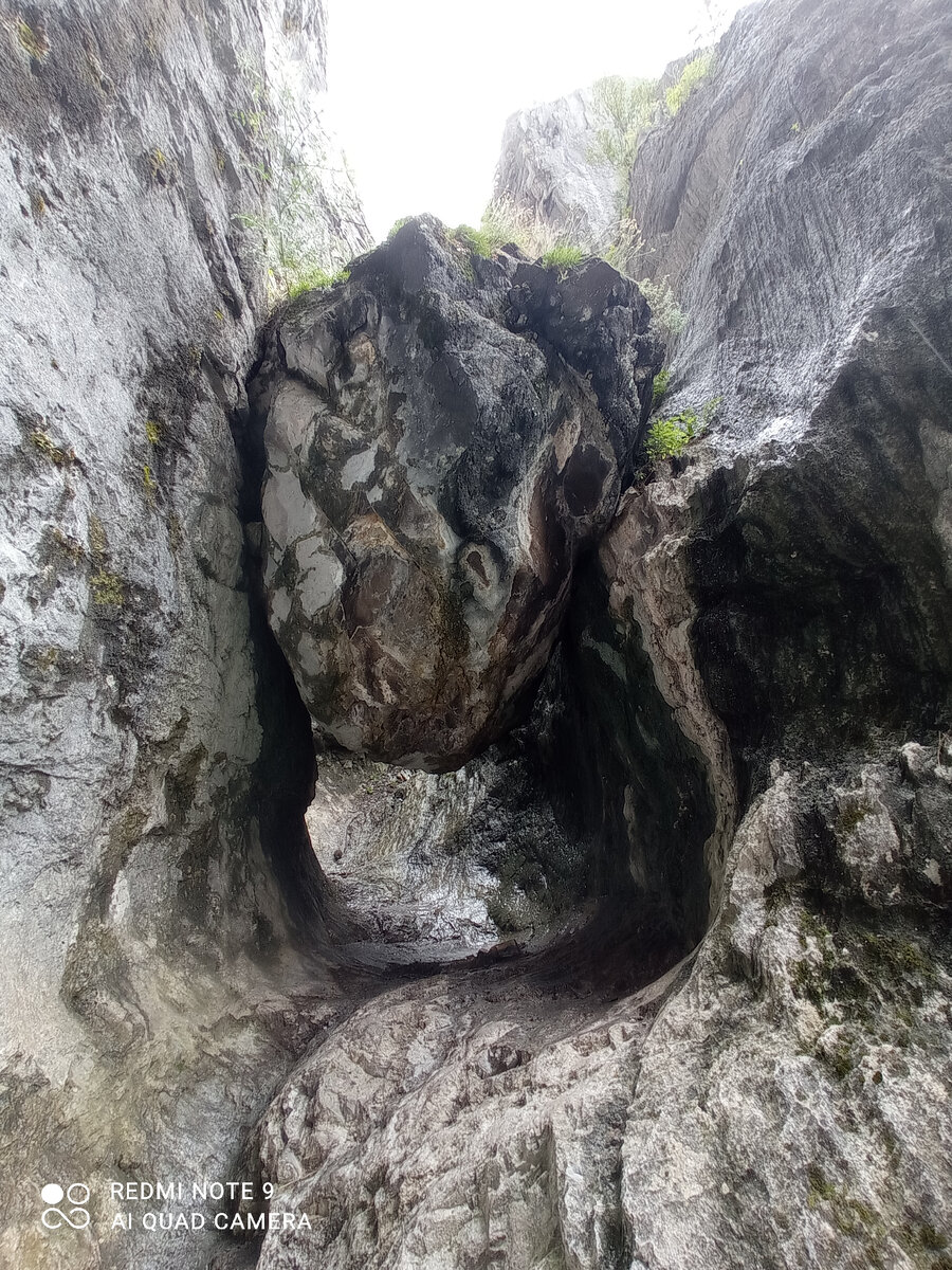 Камень на моей шее