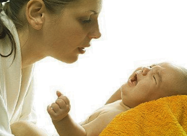 Когда ребёнок совсем мал, не всегда понятна причина его слез