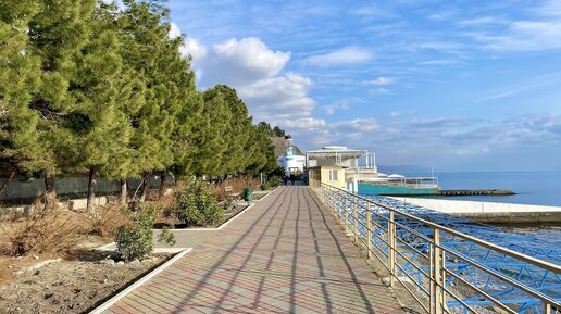 Алушта море Восточная набережная. Погода в Крыму.