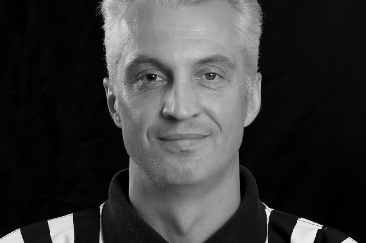    Ушел из жизни хоккейный арбитр Сергей Карабанов