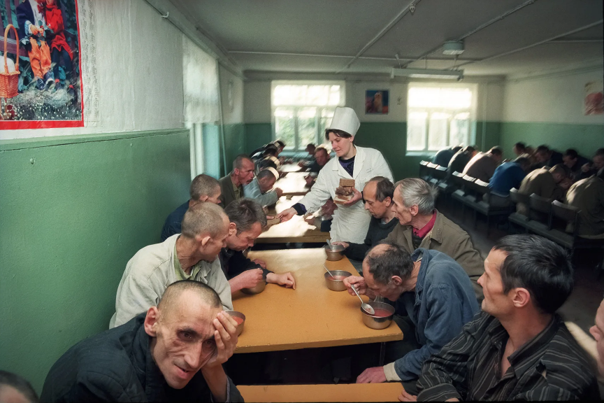 Русские психи. Днепропетровская психиатрическая больница строгого режима. Психиатрическая больница ВПБСТИН Камышин. Республиканская психиатрическая больница Владикавказ. Психиатрическая больница Новошахтинск.