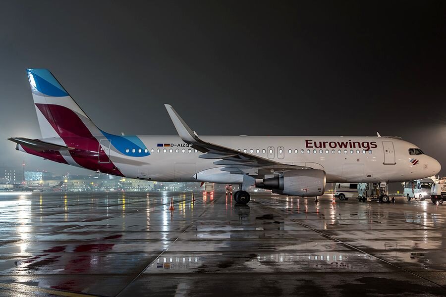 В случае продаже Lufthansa Group, самолёты и сотрудники NIKI пополнили бы флот и штат авиакомпании Eurowings, но не сложилось