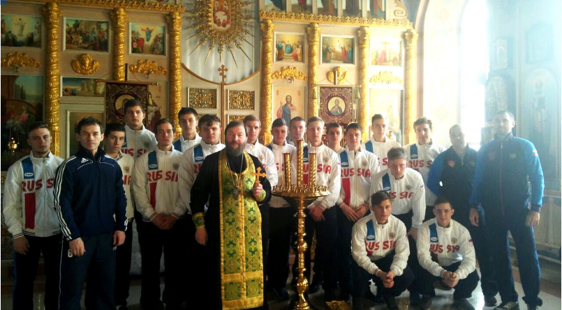 Команда будущих победителей акануне отъезда на чемпионат 