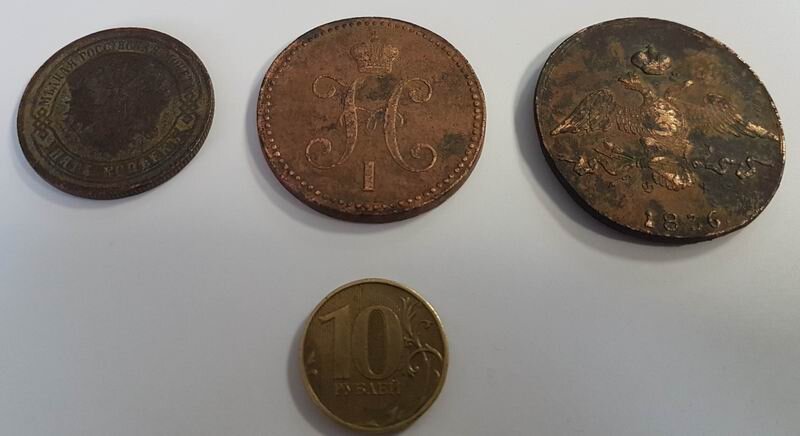 Этот хабар особенно дорог его хозяину и причина этому не только монета с масонским орлом.
