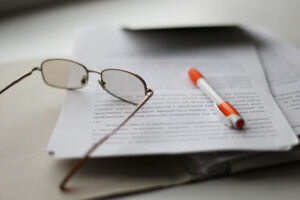 Добровольное отчуждение предусматривает соблюдение прав собственника. Для того чтобы не лишиться надела, владельцу потребуется следовать ряду простых правил: