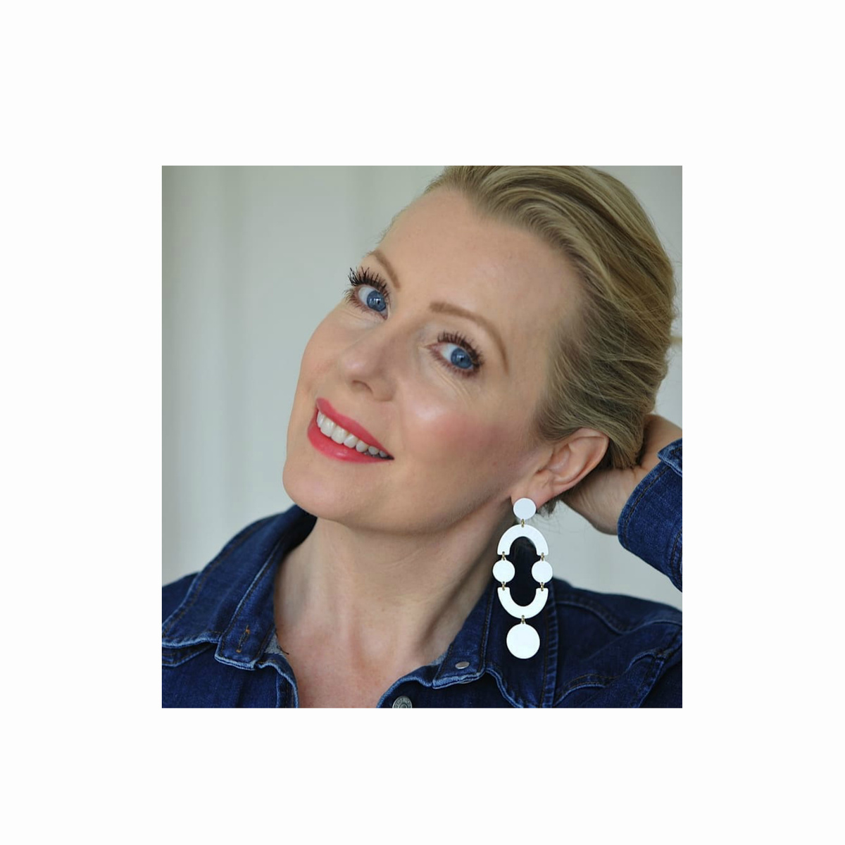 instagram.com/thesequinist/