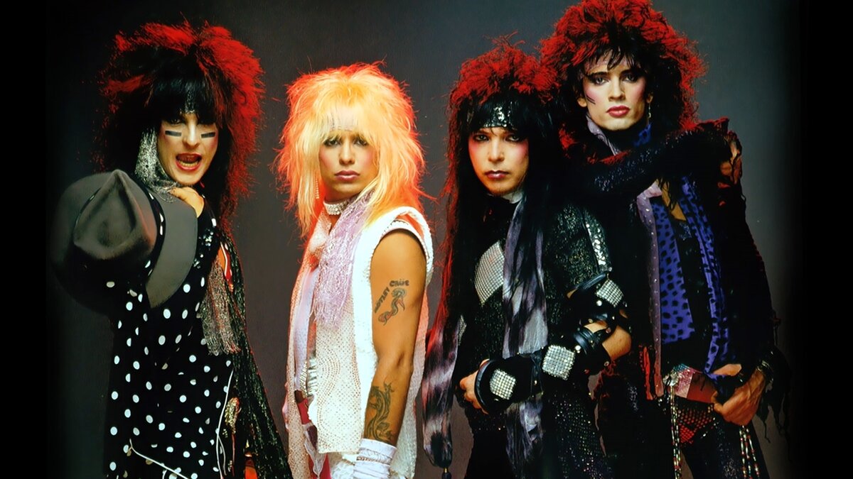 Песни рокер века. Motley Crue. Группа мотли Крю. Motley Crue 1994. Motley Crue 1980.