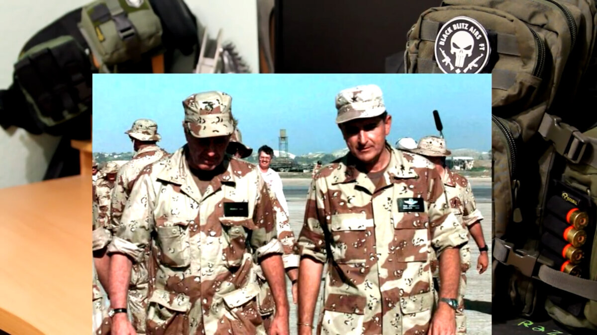 6-color desert / Фото с видео канала YouTube "Patr1ot" / Топ 5 самых популярных пустынных камуфляжей / Фото доработано Major_Fantomas