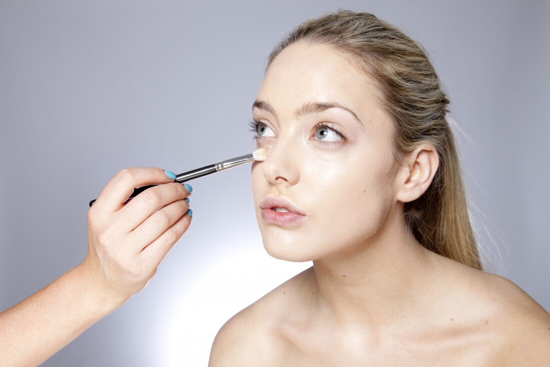 Как замаскировать прыщи
