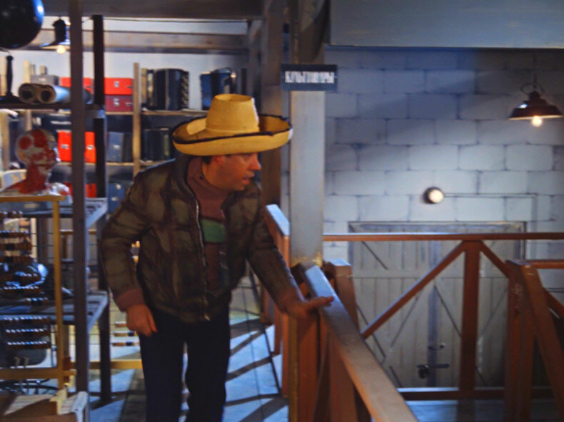 Кадр из фильма "Операция "Ы" и другие приключения Шурика"                                          