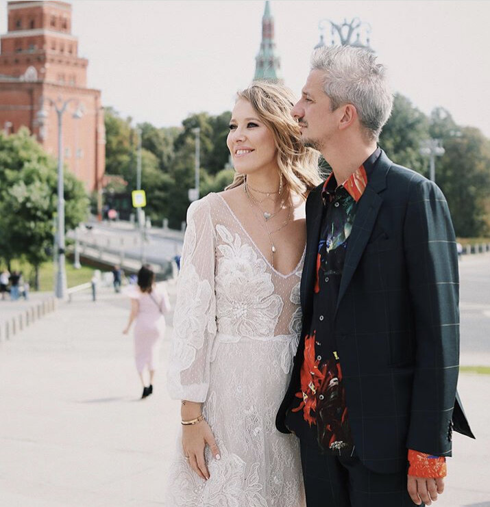 Инстаграм xenia_sobchak