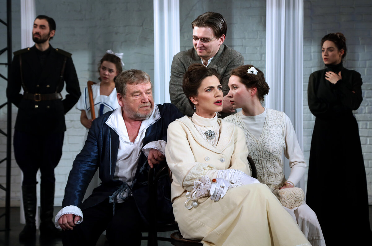 Спектакль "Чехов"