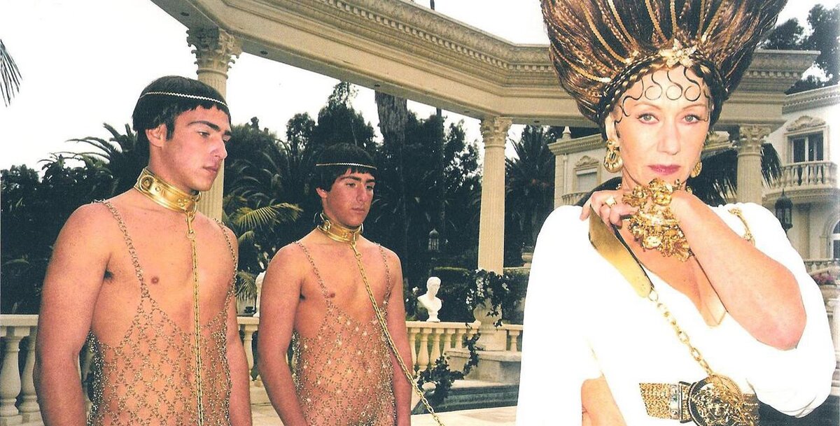 кадр из трейлера.