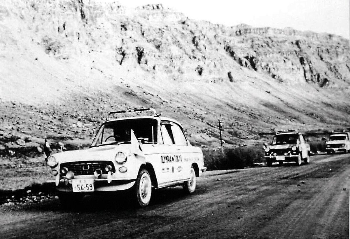 Перед Олимпийскими играми 1964 года в Токио автомобили Daihatsu проехали от  Греции до Японии! | Интересные автомобили | Дзен