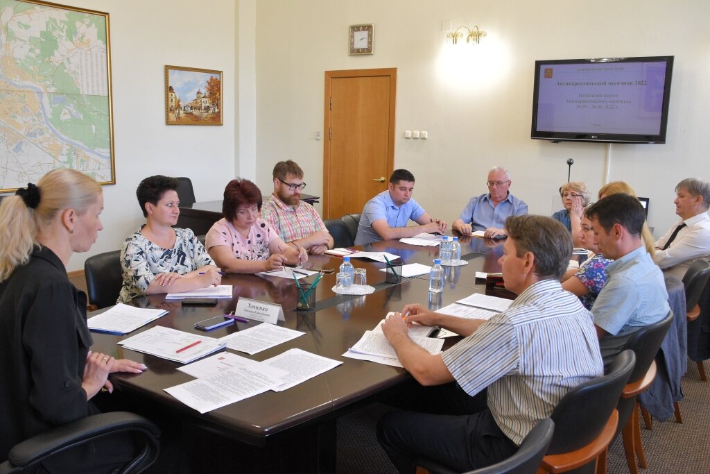 В Твери крепко взялись за трудоустройство подростков со сложными обстоятельствами