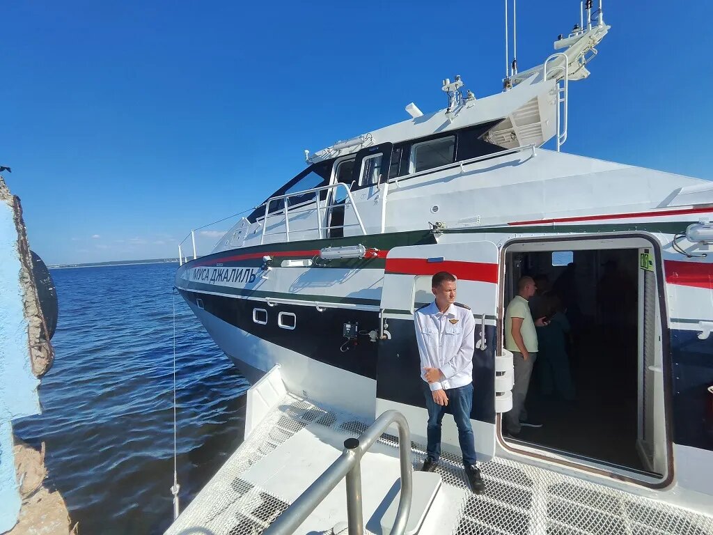 25 августа из Казани в Ульяновск начал ходить новый метеор «Муса Джалиль».